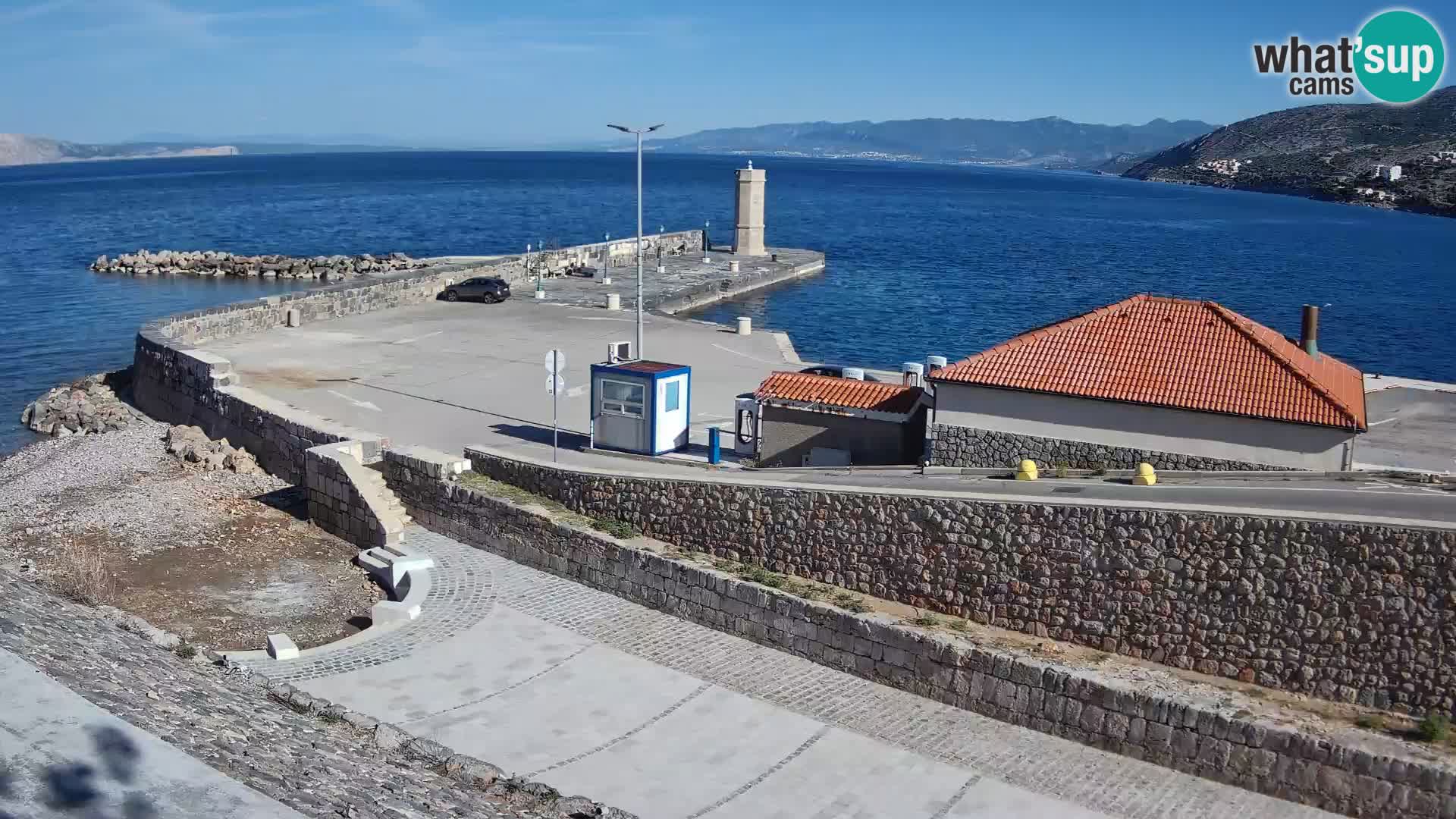Senj Hafen Webcam – Wellenbrecher & Leuchtturm Liveblick