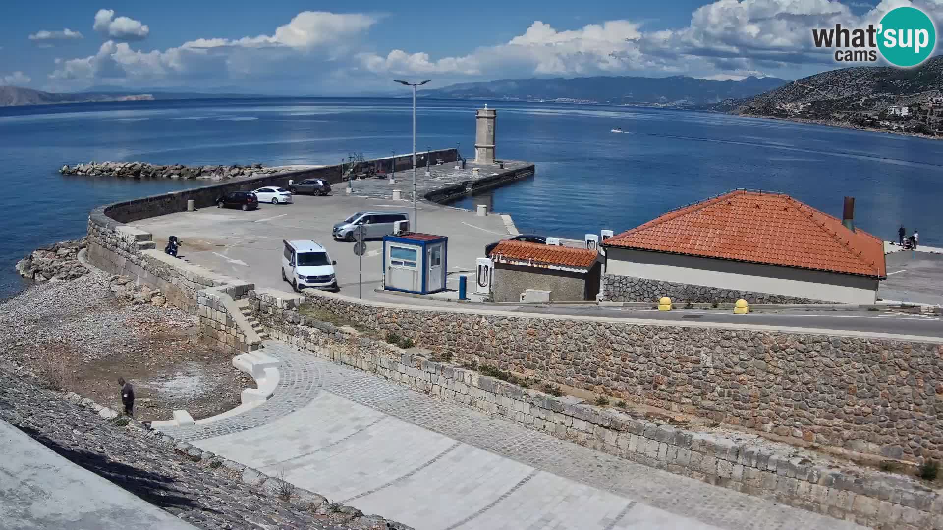 Webcam Porto di Segna – Frangiflutti e Faro in diretta