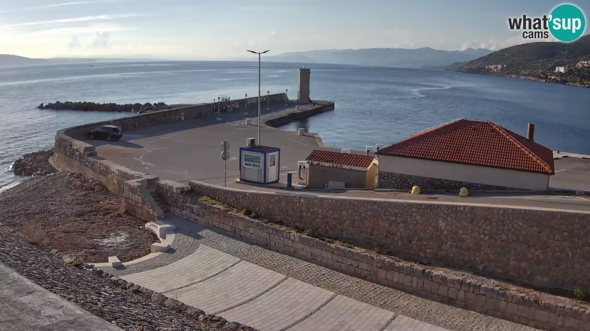 Webcam Porto di Segna – Frangiflutti e Faro in diretta