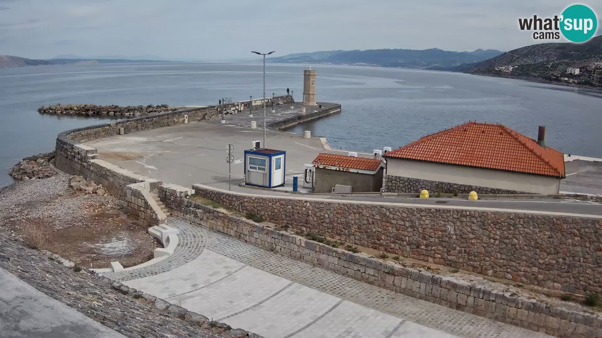 Webcam Porto di Segna – Frangiflutti e Faro in diretta