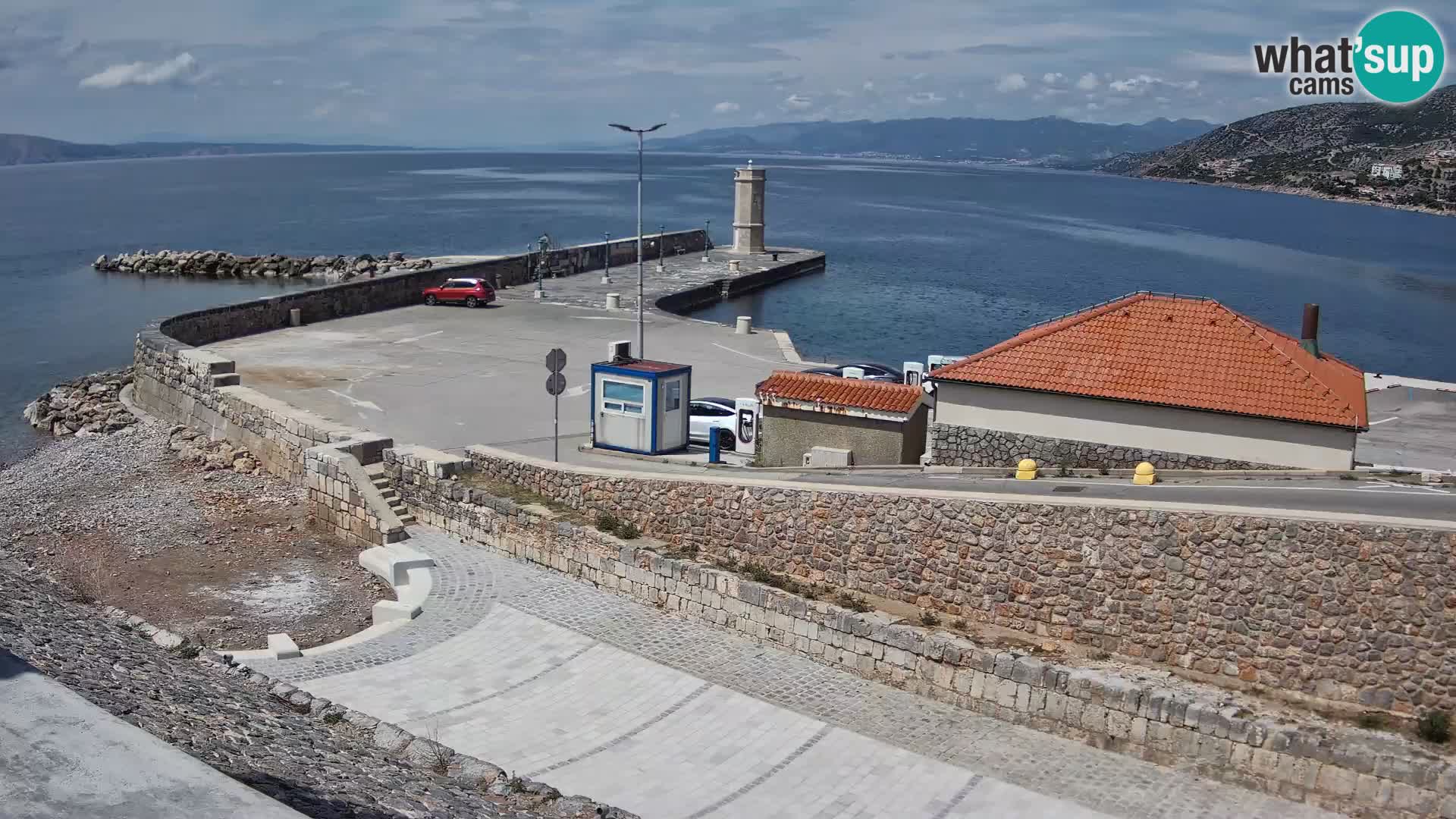 Web kamera Senj luka – Lukobran i svjetionik uživo