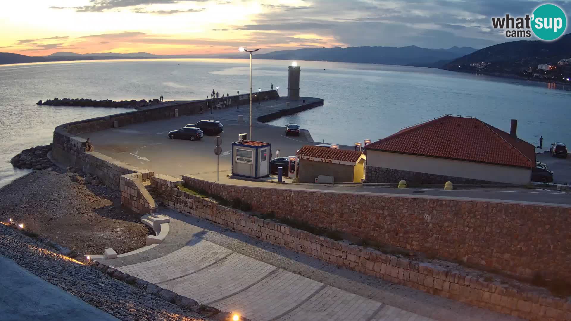 Senj Harbour Webcam – Breakwater & Lighthouse Live View