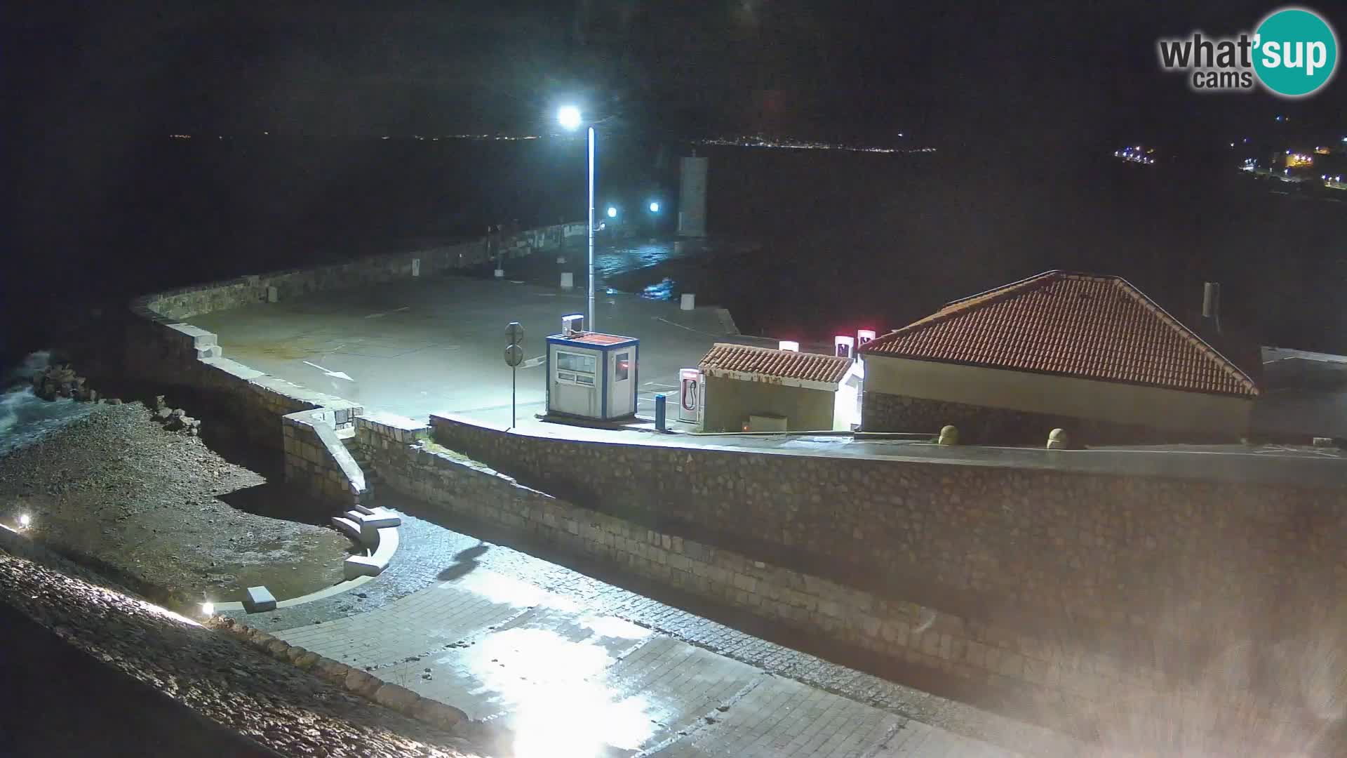 Senj Hafen Webcam – Wellenbrecher & Leuchtturm Liveblick