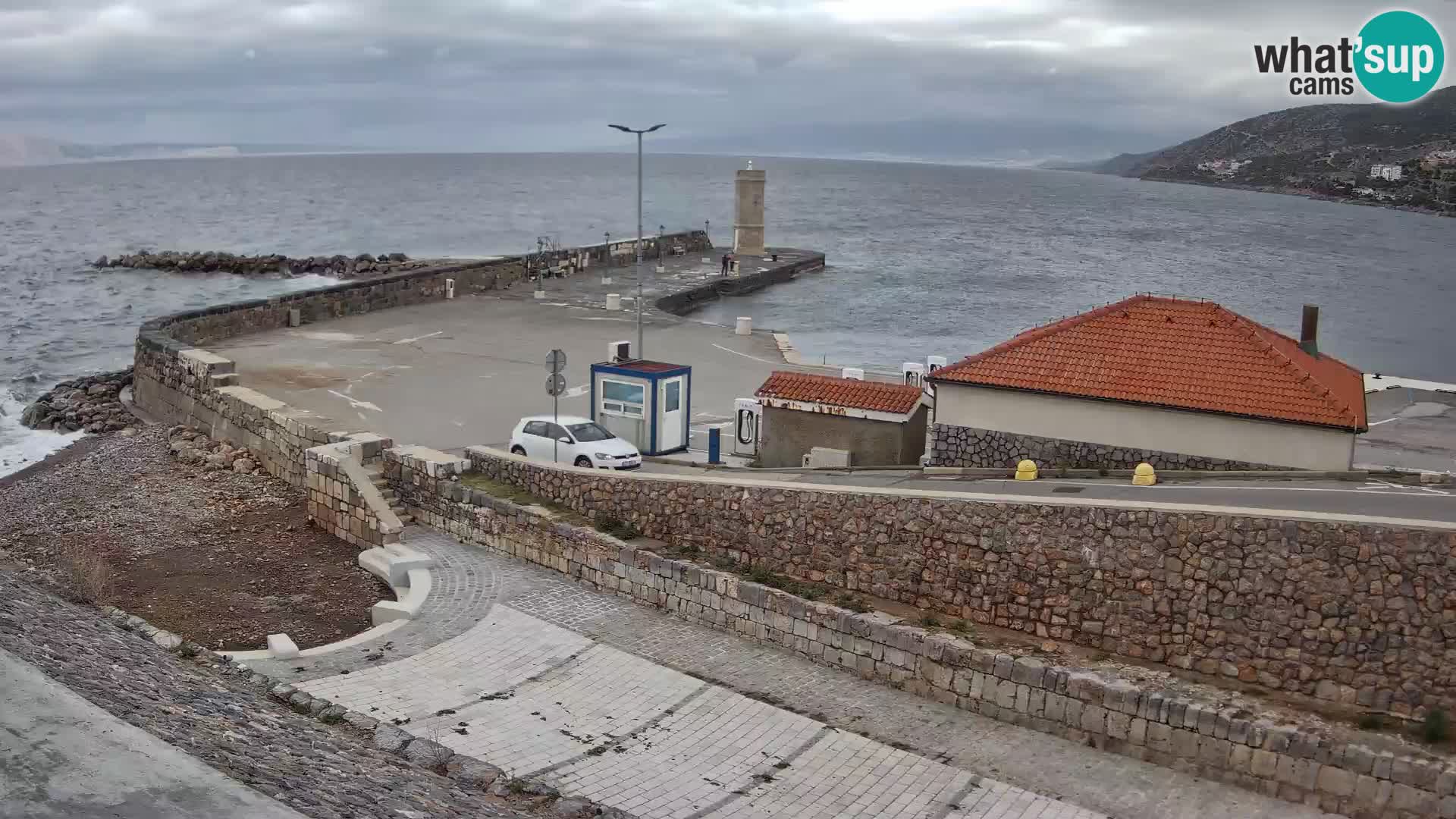 Webcam Porto di Segna – Frangiflutti e Faro in diretta