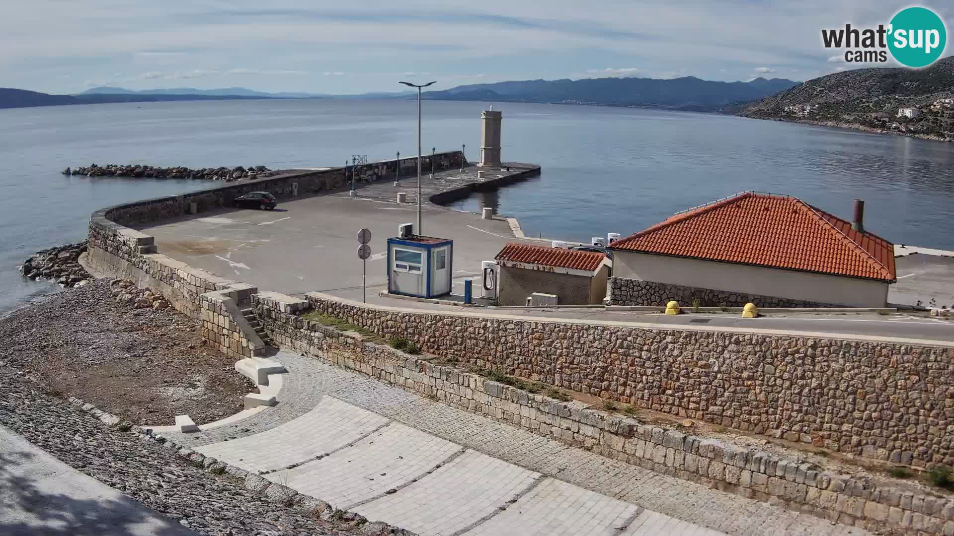 Webcam puerto de Senj – Rompeolas y faro en directo
