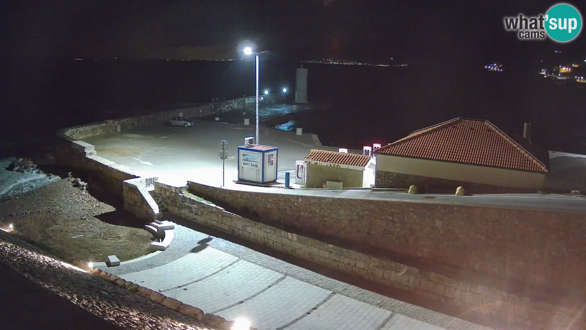 Senj Hafen Webcam – Wellenbrecher & Leuchtturm Liveblick
