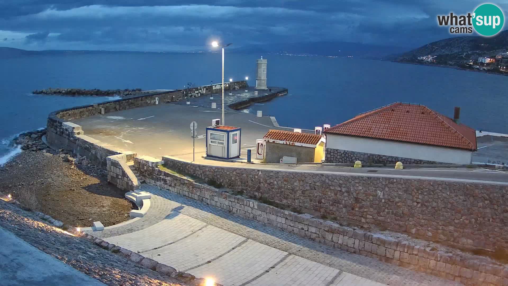 Webcam Porto di Segna – Frangiflutti e Faro in diretta