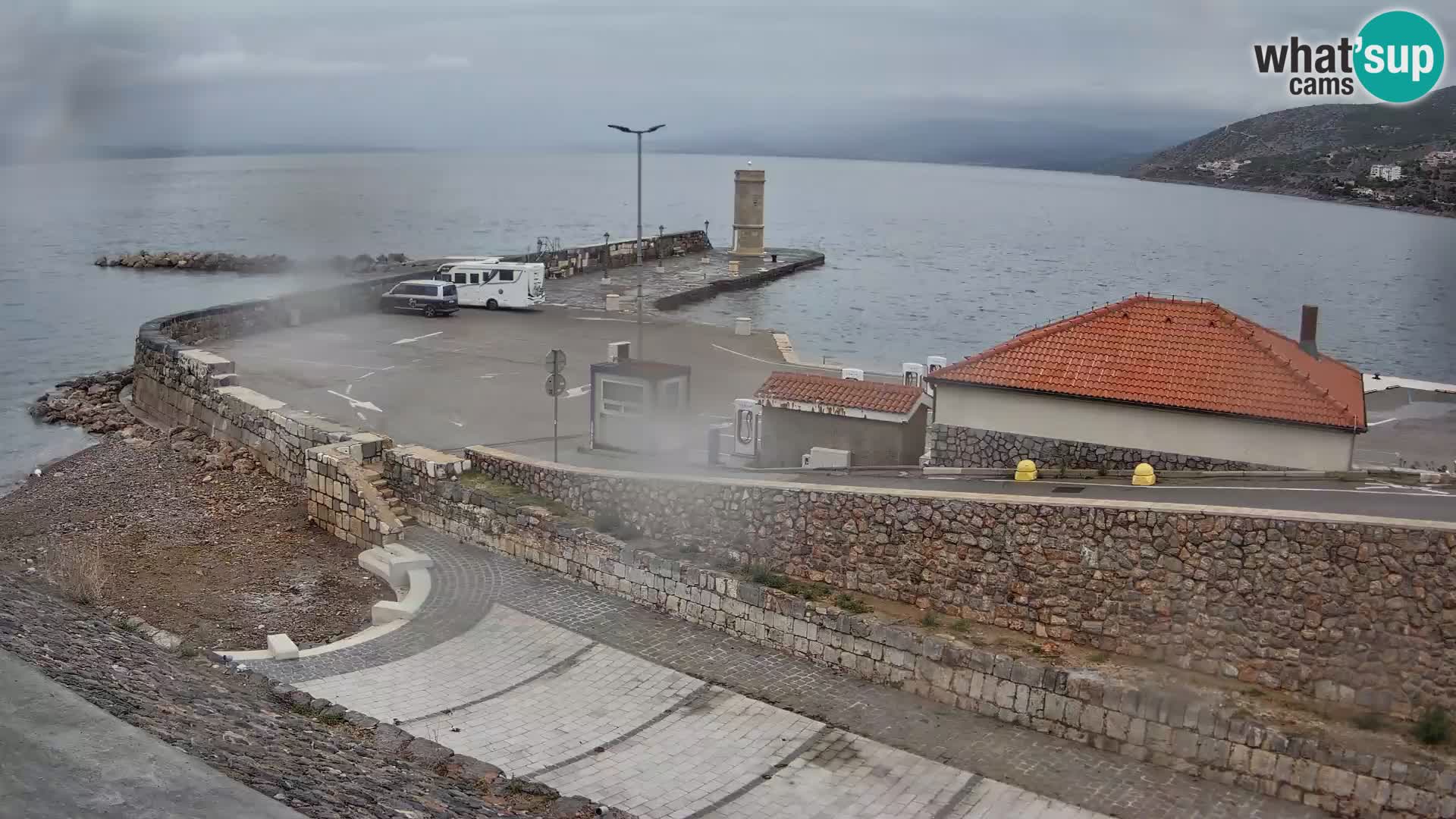 Webcam Porto di Segna – Frangiflutti e Faro in diretta