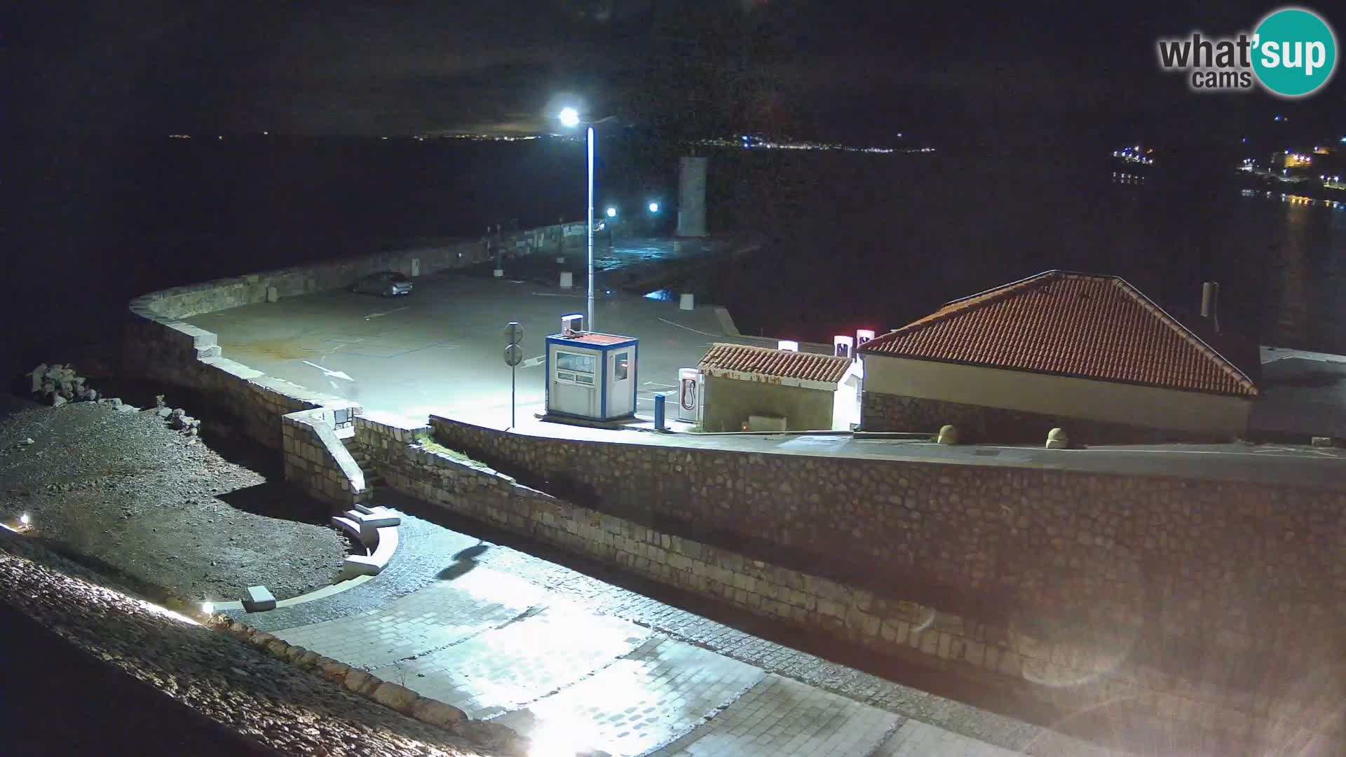 Webcam puerto de Senj – Rompeolas y faro en directo