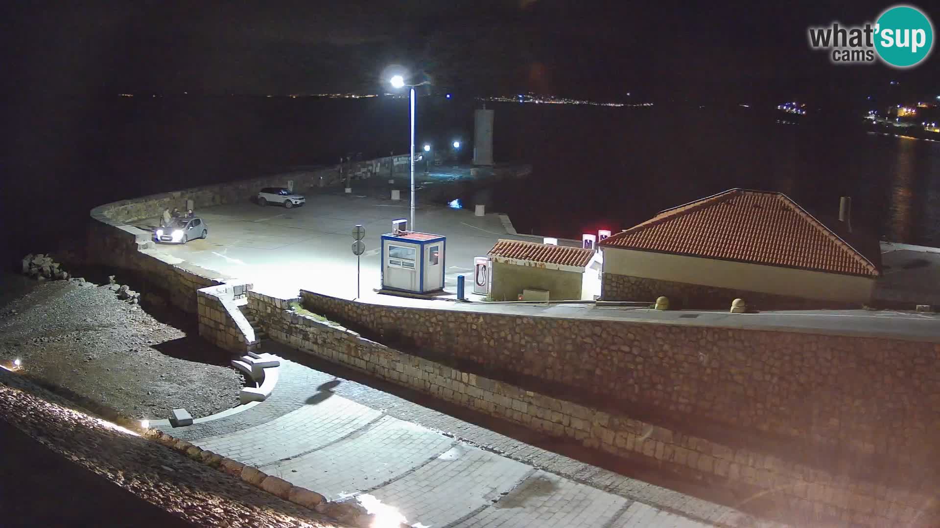 Webcam puerto de Senj – Rompeolas y faro en directo