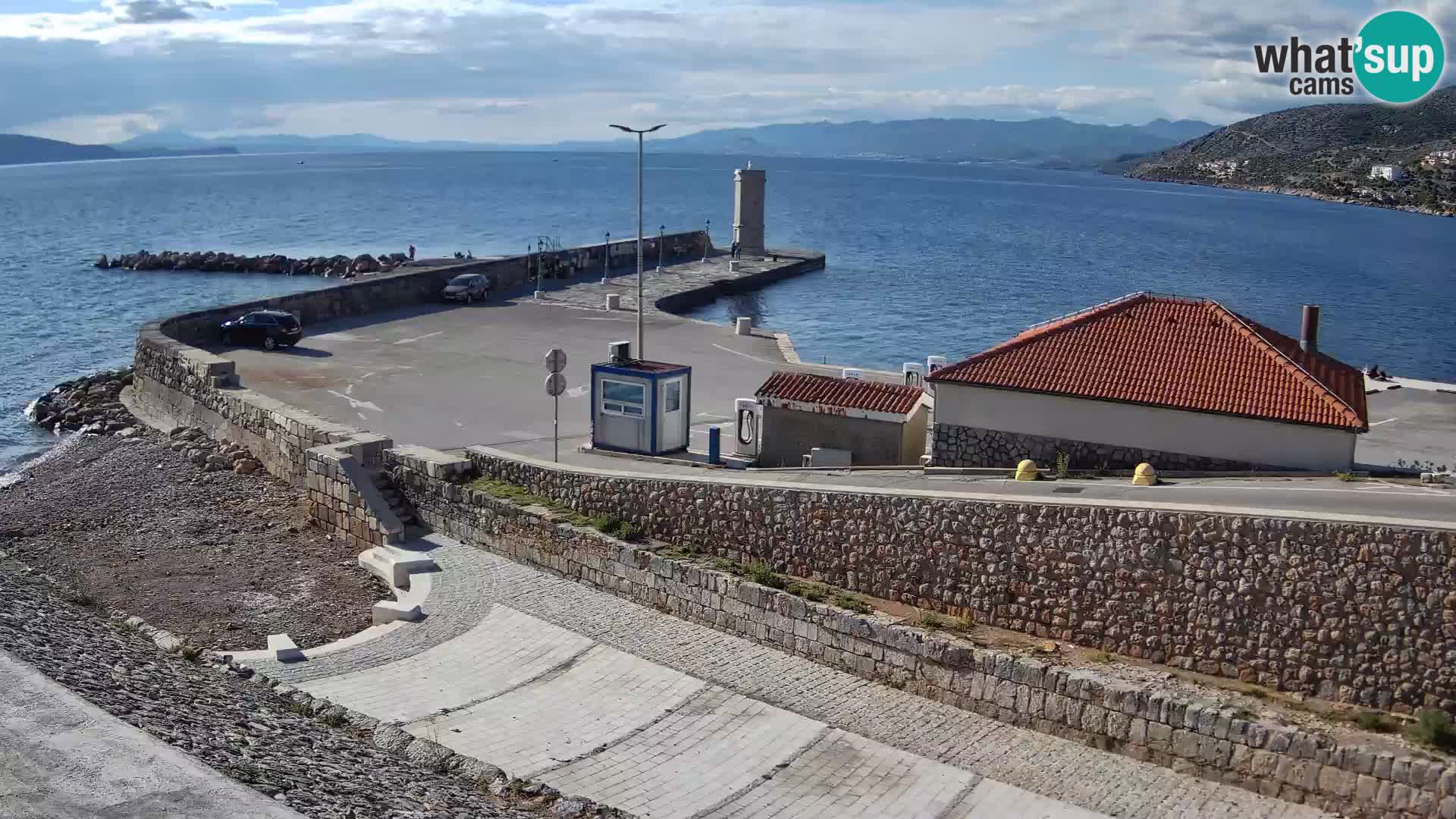 Senj Hafen Webcam – Wellenbrecher & Leuchtturm Liveblick