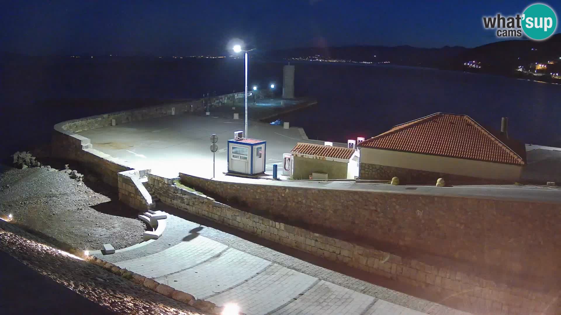 Webcam Porto di Segna – Frangiflutti e Faro in diretta