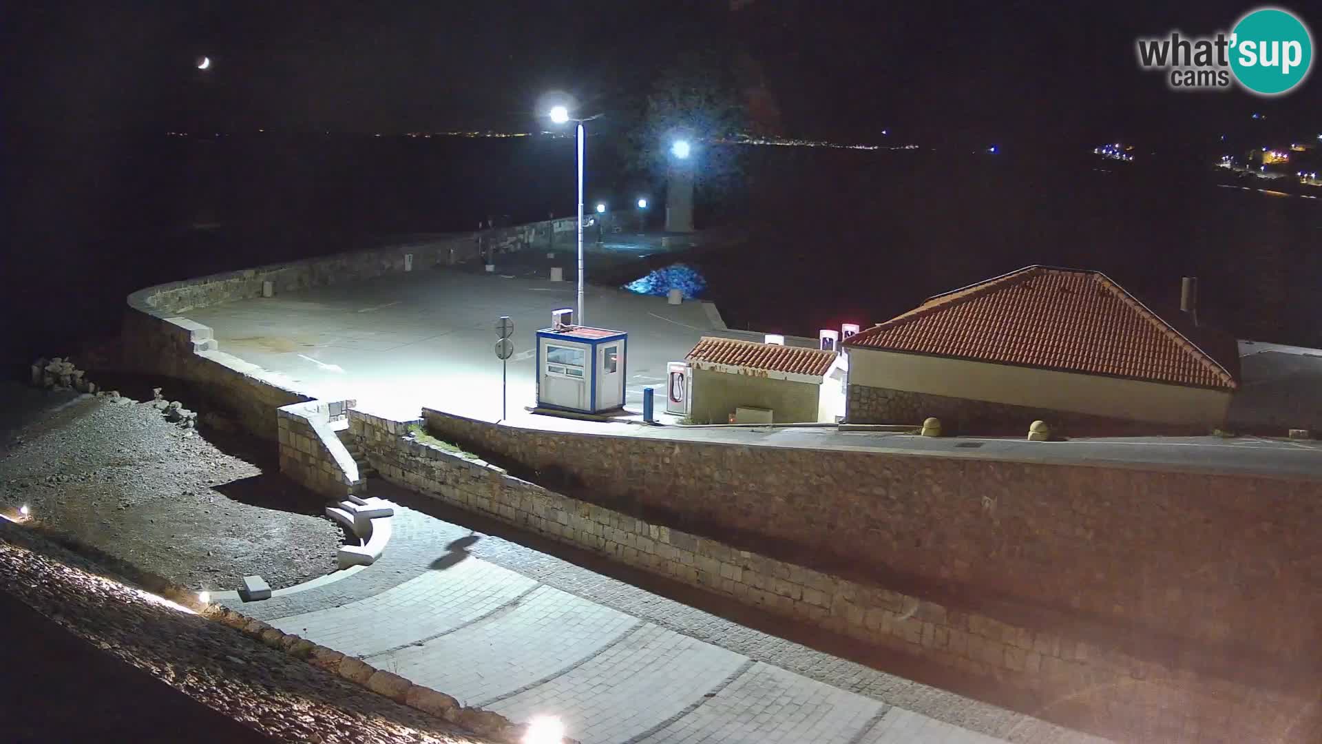 Senj Hafen Webcam – Wellenbrecher & Leuchtturm Liveblick