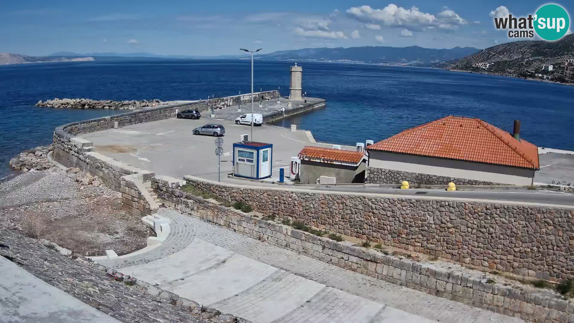 Senj Hafen Webcam – Wellenbrecher & Leuchtturm Liveblick