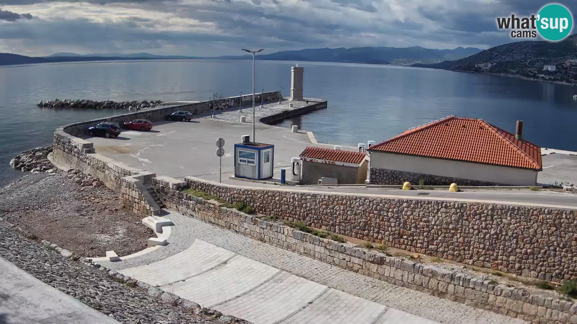 Webcam puerto de Senj – Rompeolas y faro en directo