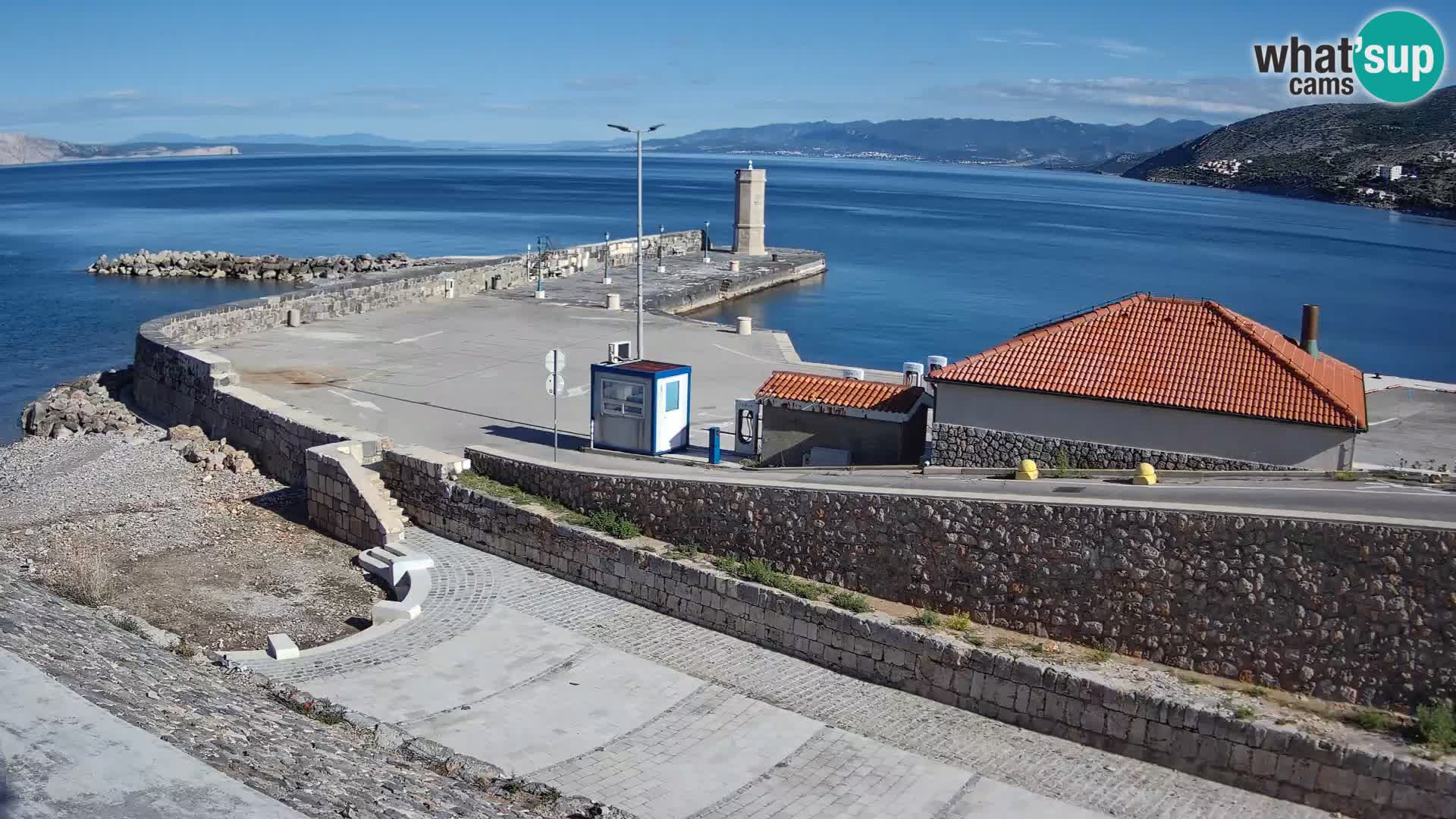 Webcam Porto di Segna – Frangiflutti e Faro in diretta