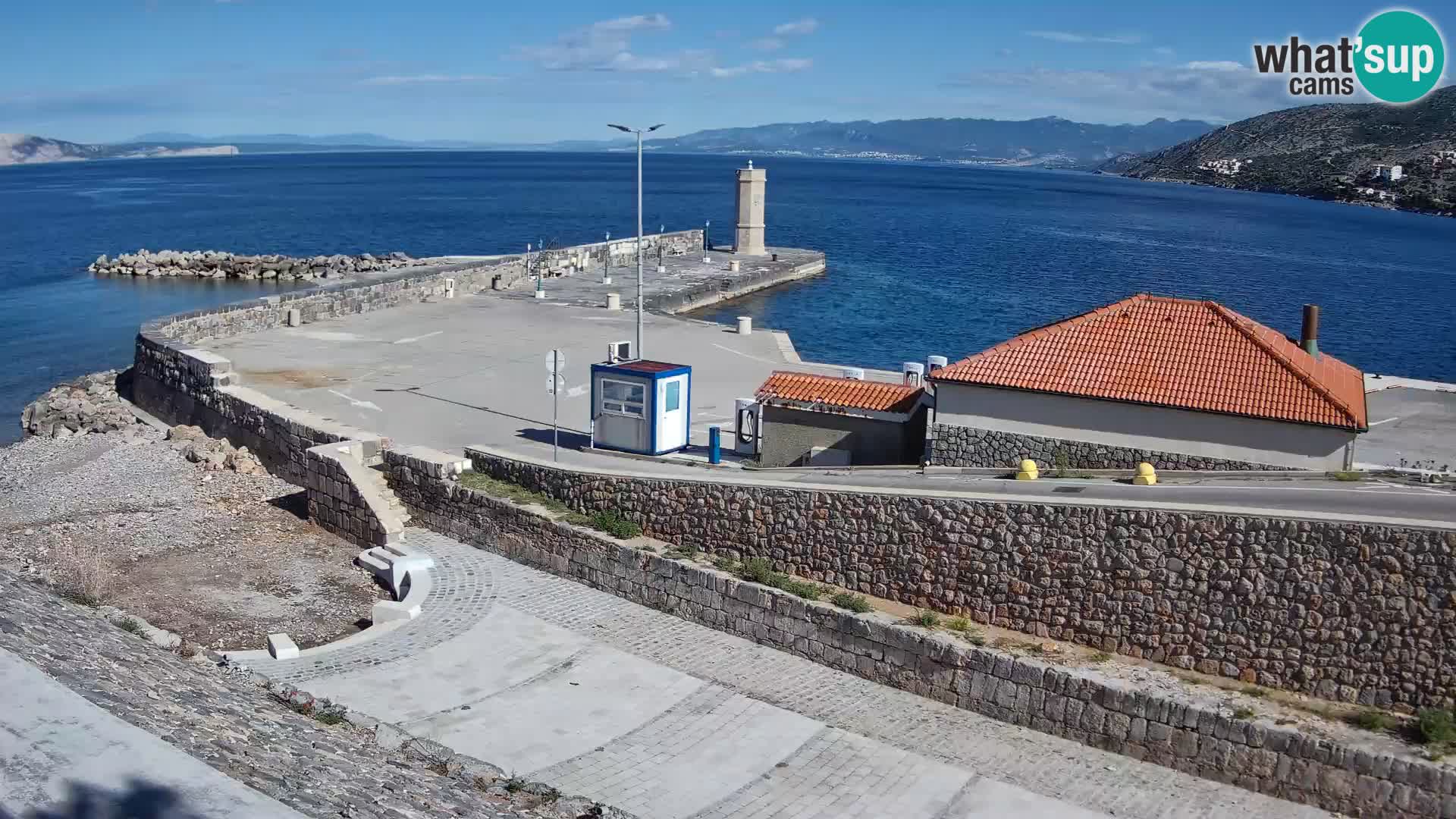 Webcam puerto de Senj – Rompeolas y faro en directo