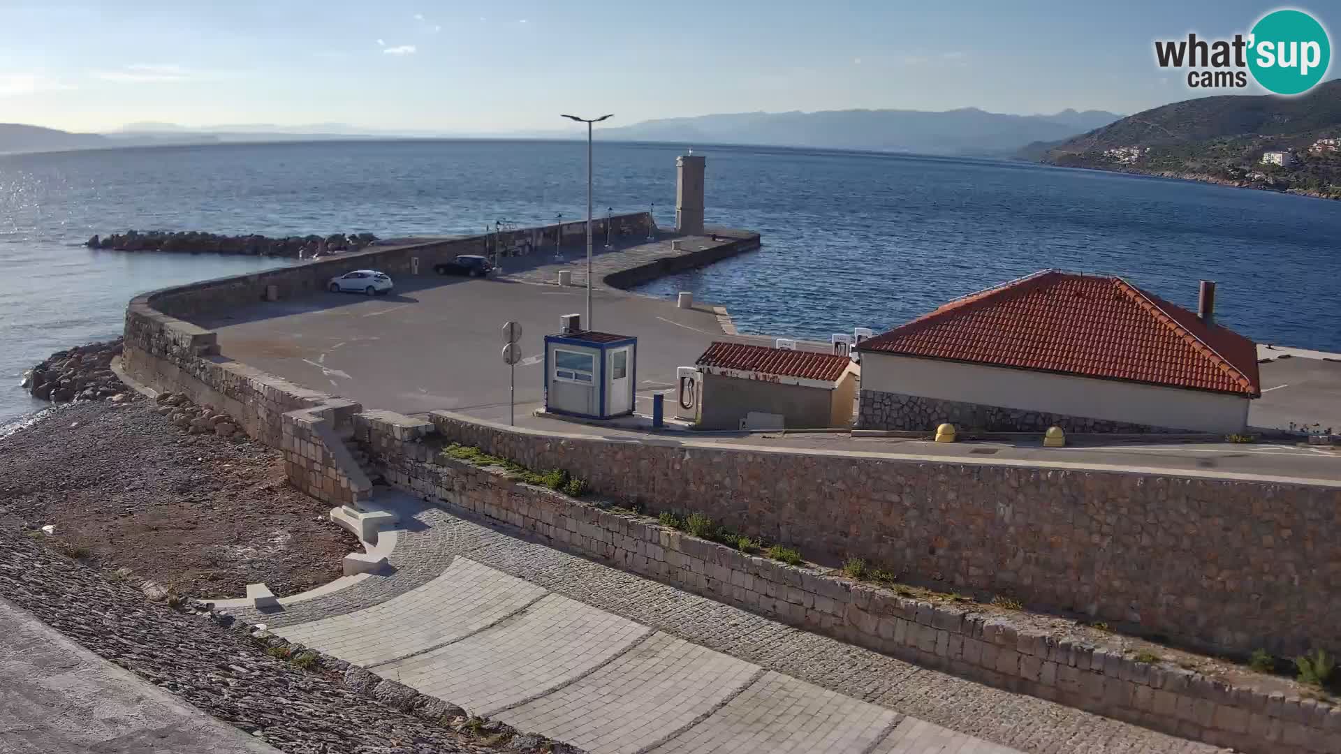 Webcam puerto de Senj – Rompeolas y faro en directo