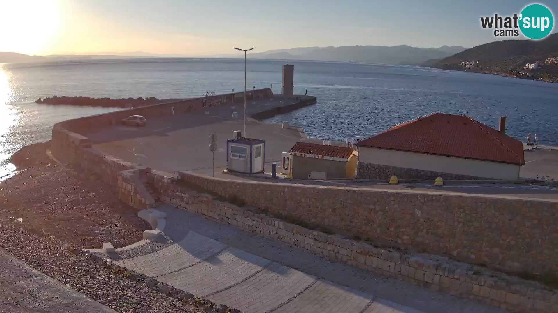 Senj Harbour Webcam – Breakwater & Lighthouse Live View