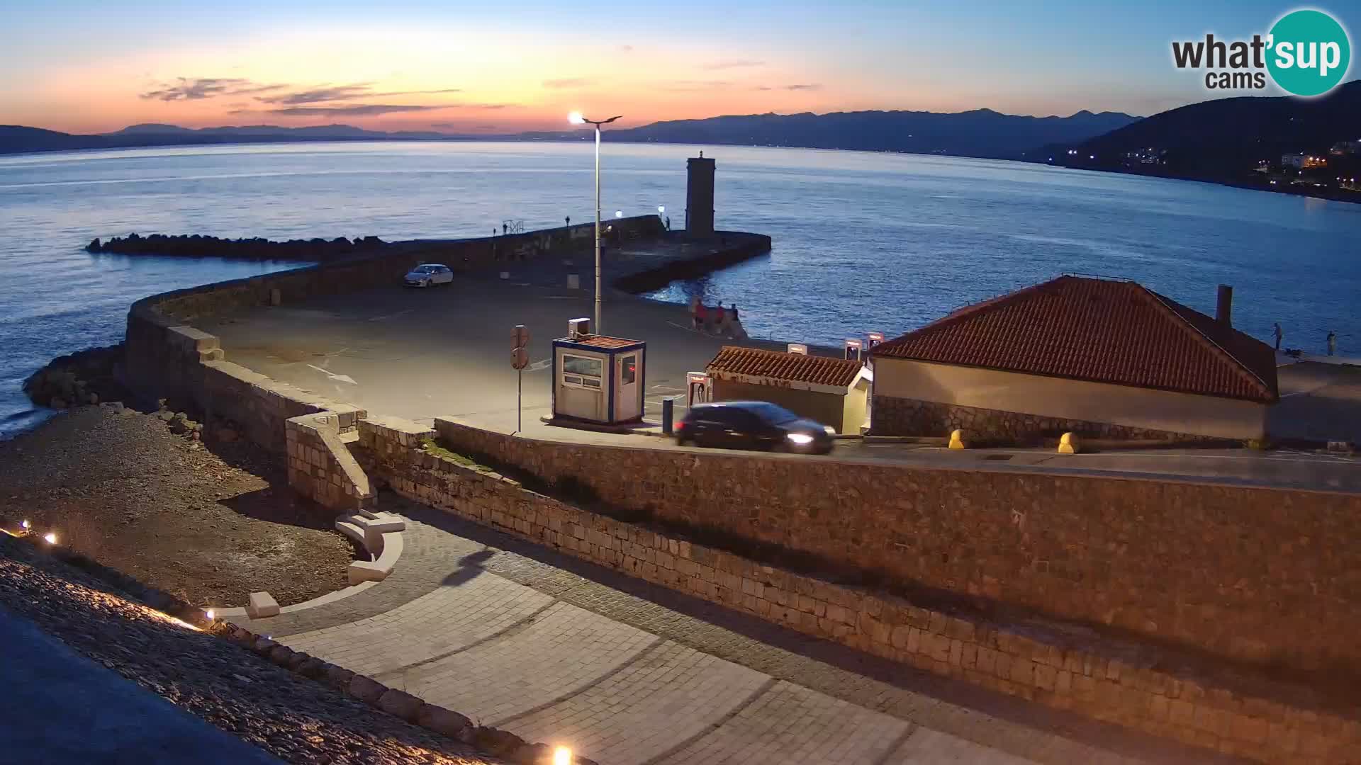 Senj Harbour Webcam – Breakwater & Lighthouse Live View