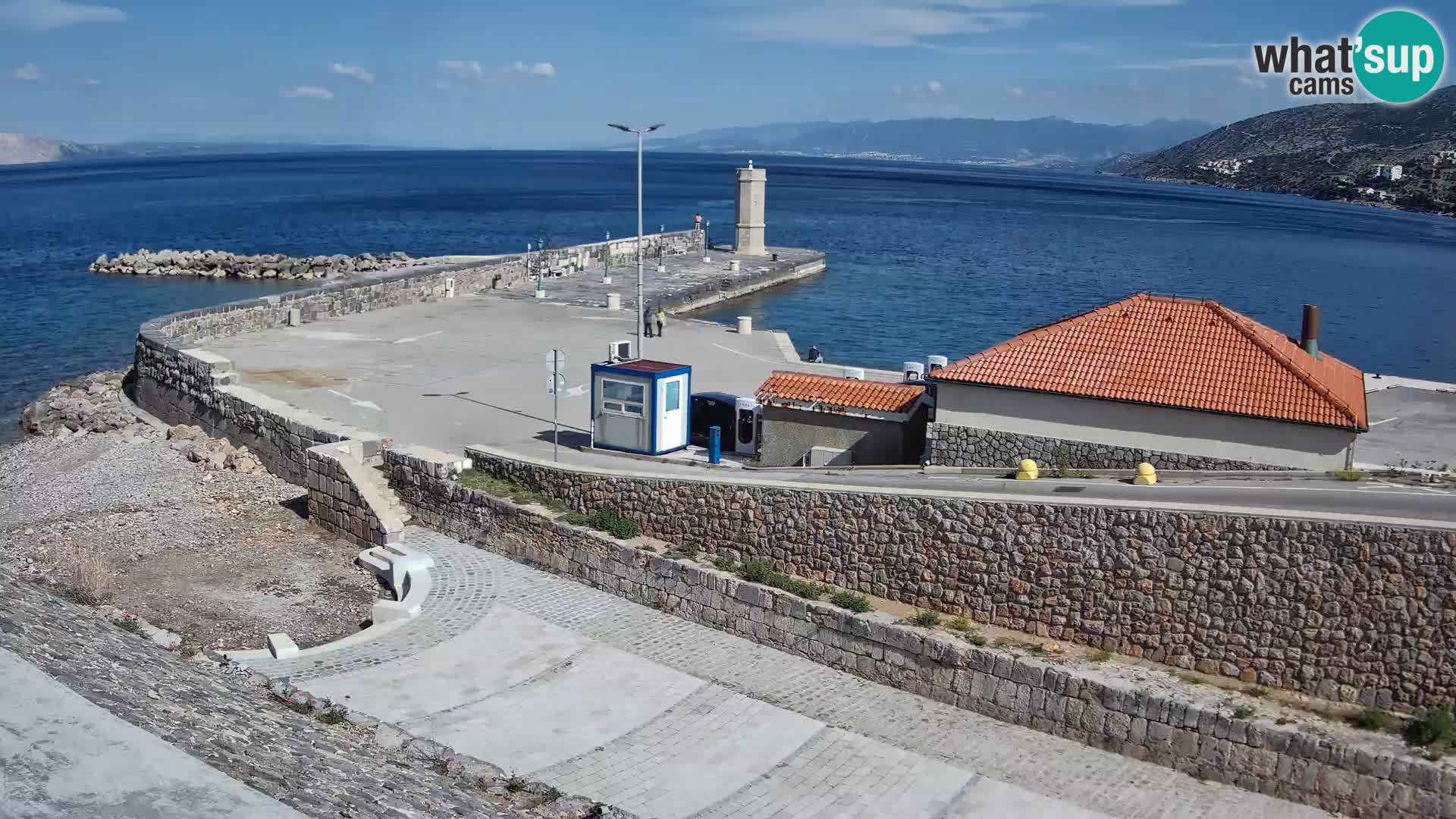 Webcam Porto di Segna – Frangiflutti e Faro in diretta