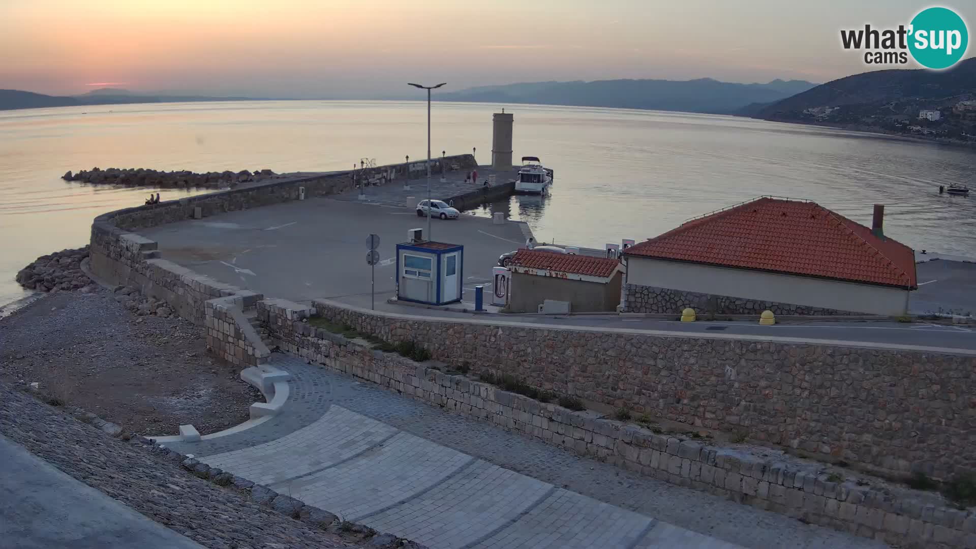 Senj Harbour Webcam – Breakwater & Lighthouse Live View