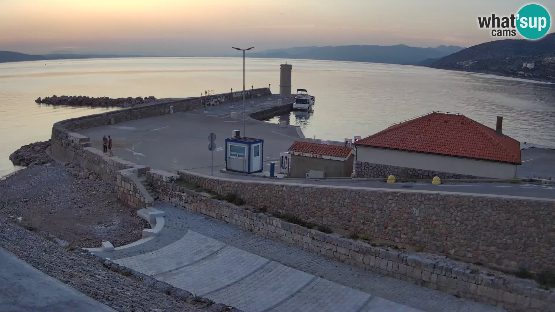 Senj Harbour Webcam – Breakwater & Lighthouse Live View