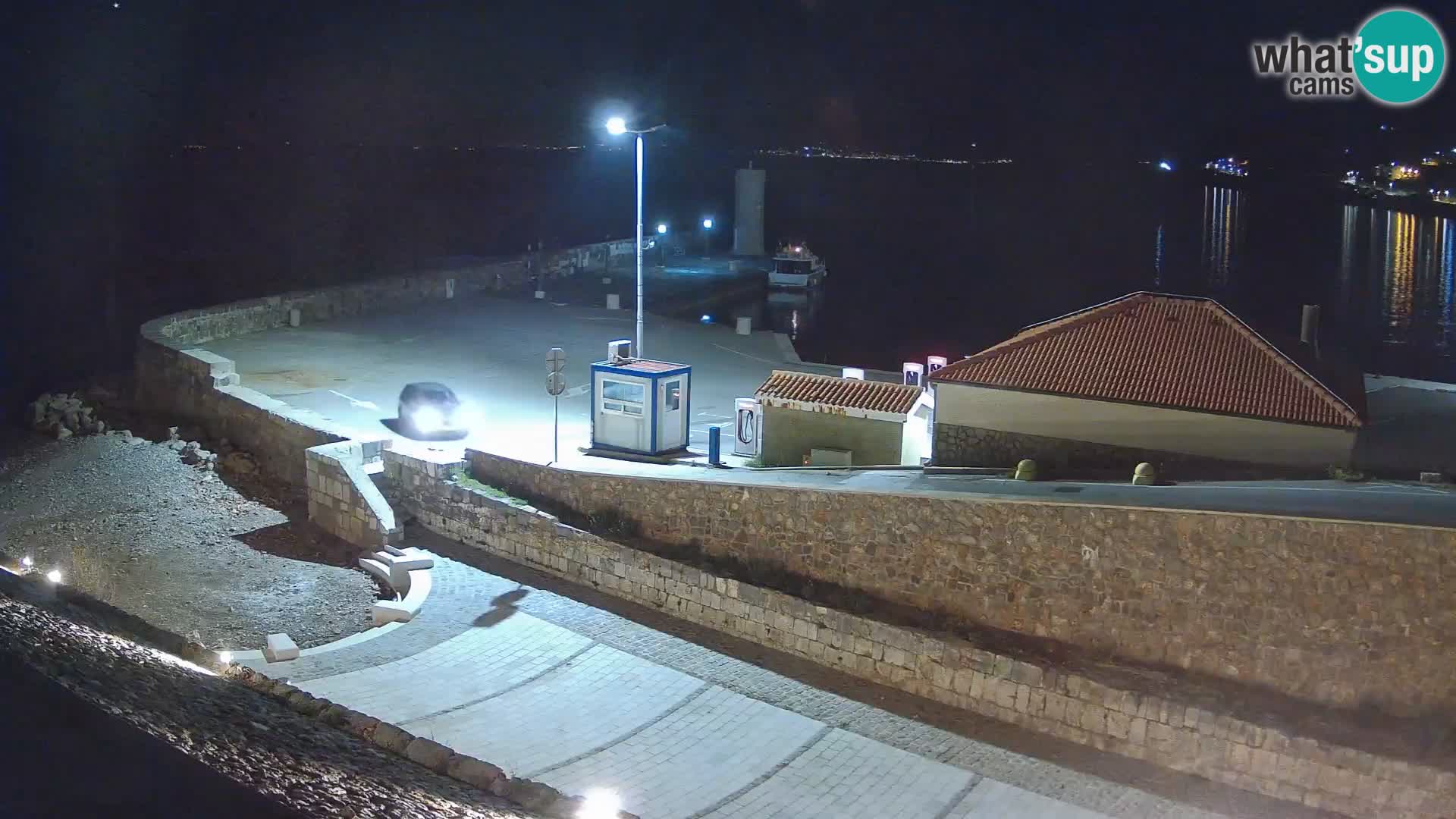 Senj Hafen Webcam – Wellenbrecher & Leuchtturm Liveblick