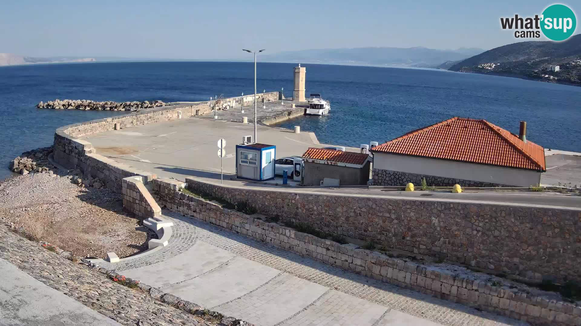 Webcam Porto di Segna – Frangiflutti e Faro in diretta
