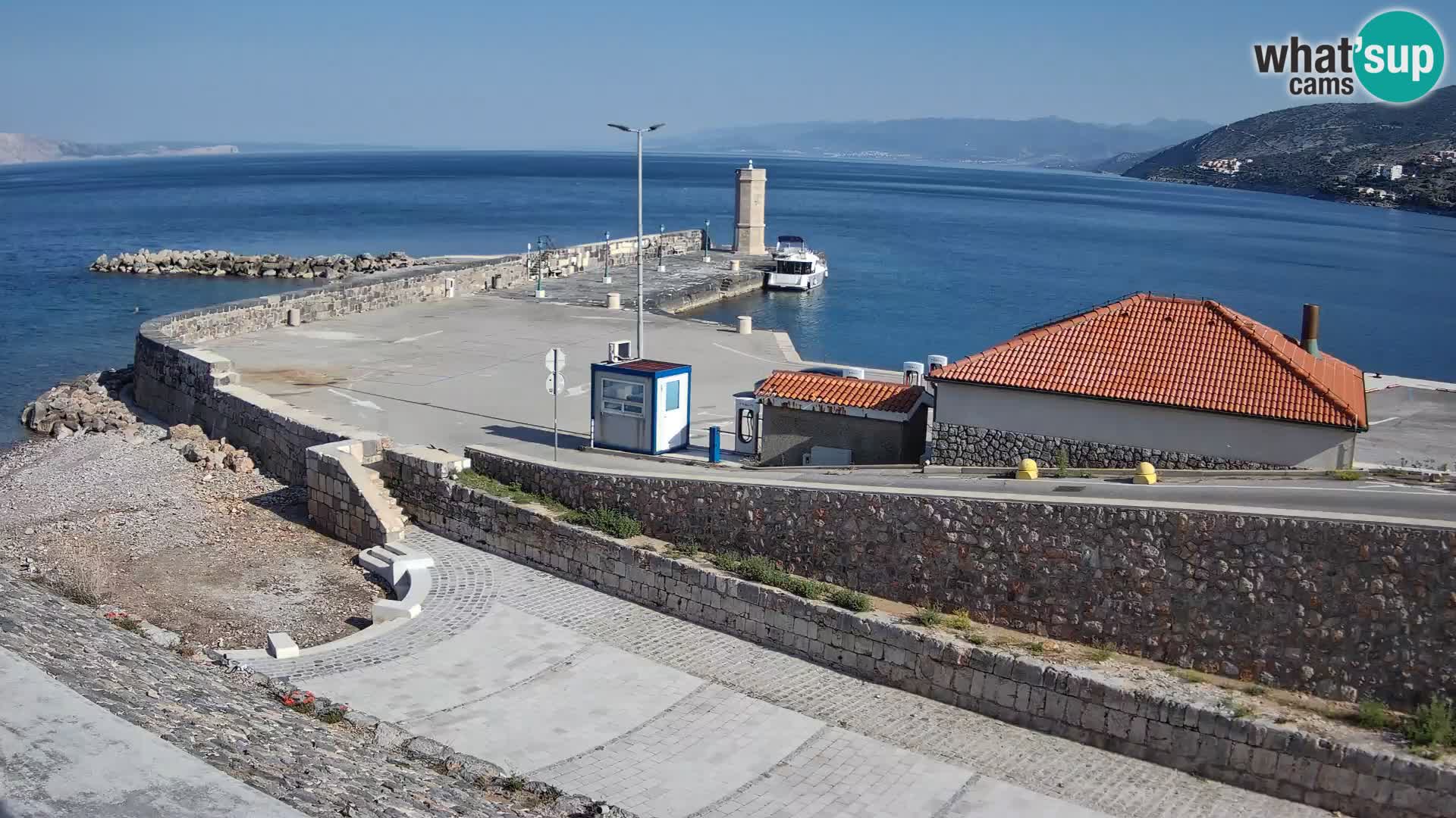 Senj Harbour Webcam – Breakwater & Lighthouse Live View