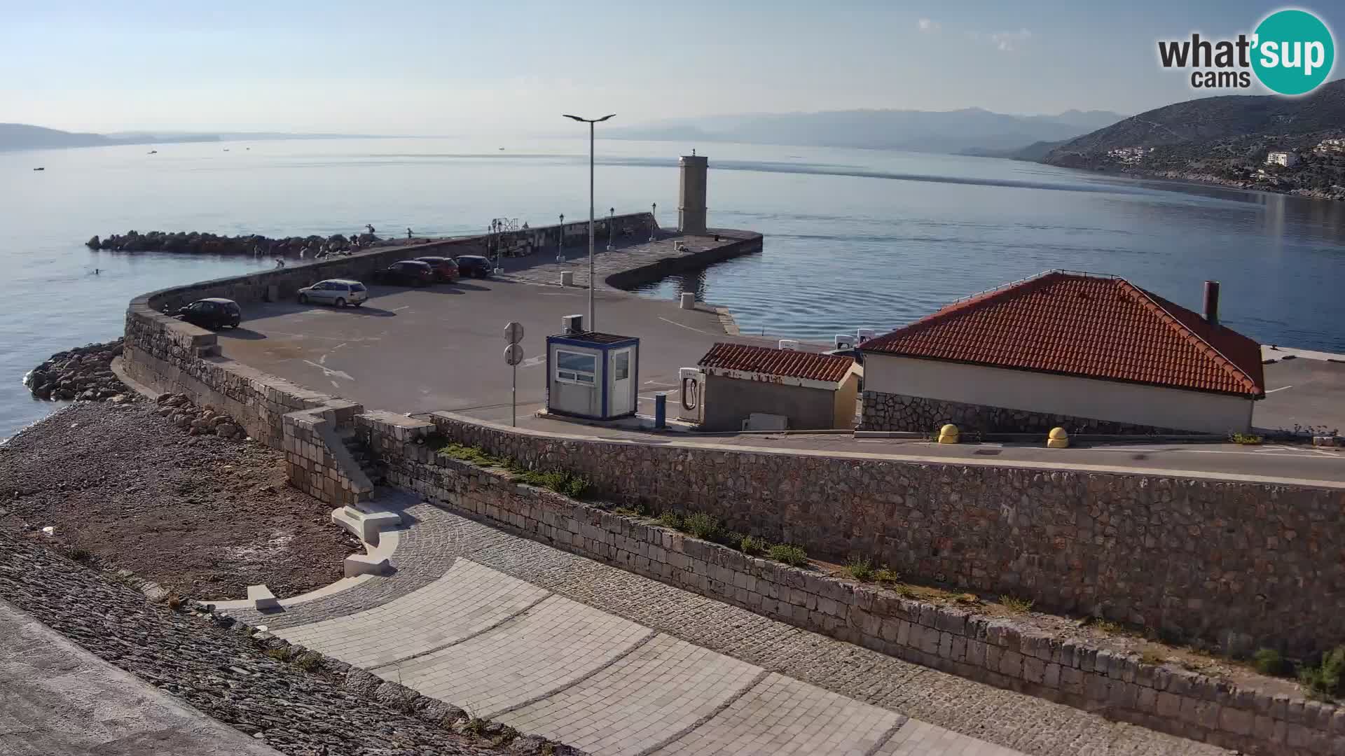 Senj Hafen Webcam – Wellenbrecher & Leuchtturm Liveblick