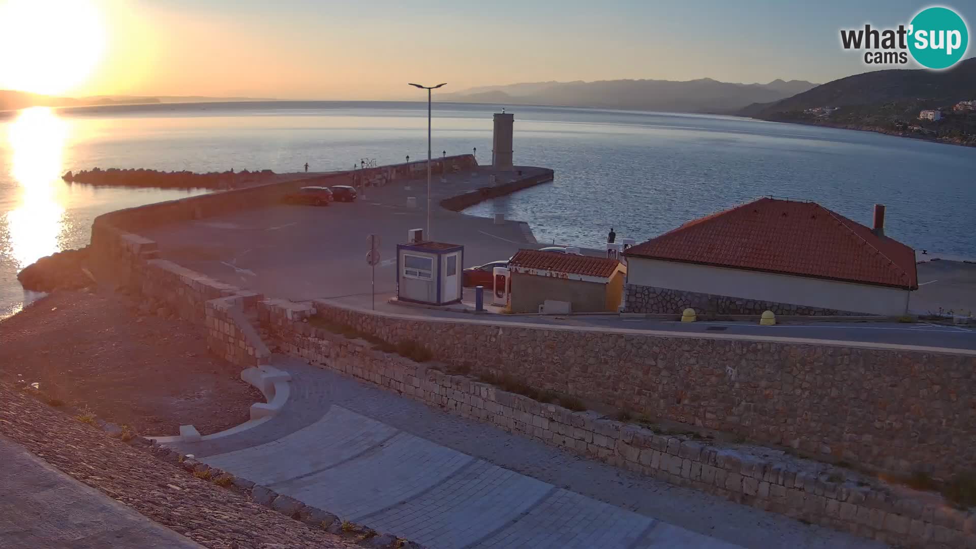Senj Harbour Webcam – Breakwater & Lighthouse Live View