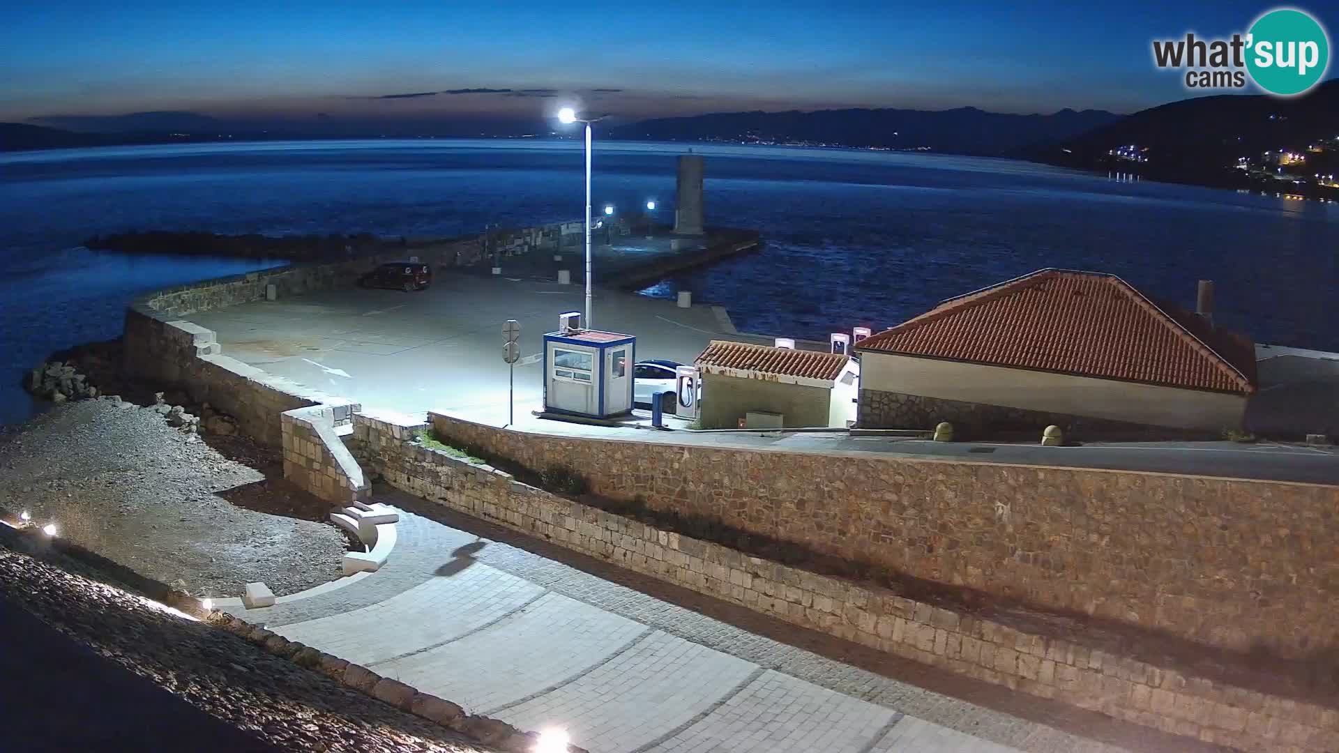 Senj Harbour Webcam – Breakwater & Lighthouse Live View