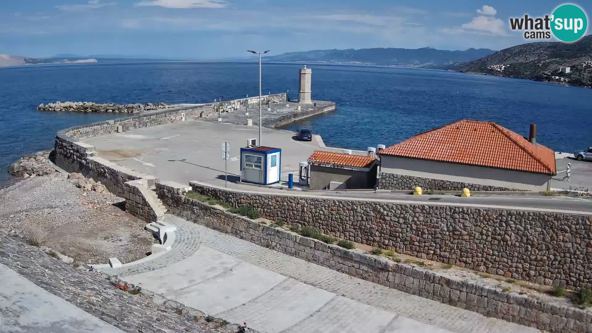 Web kamera Senj luka – Lukobran i svjetionik uživo