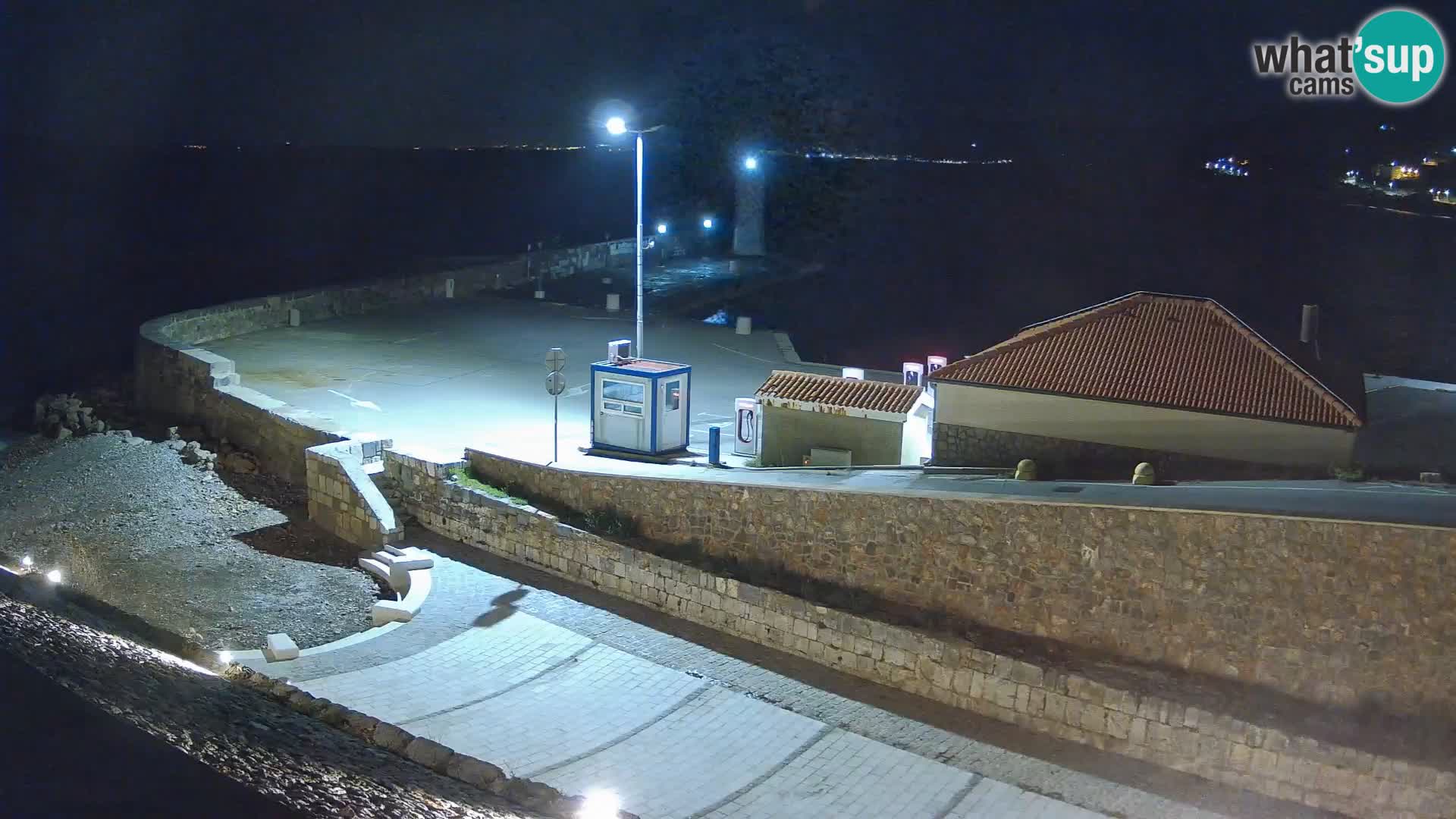 Senj Hafen Webcam – Wellenbrecher & Leuchtturm Liveblick