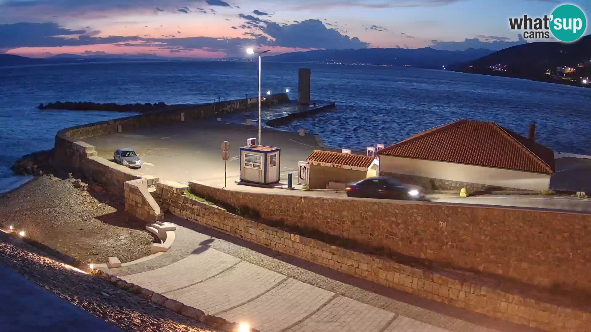 Webcam Porto di Segna – Frangiflutti e Faro in diretta