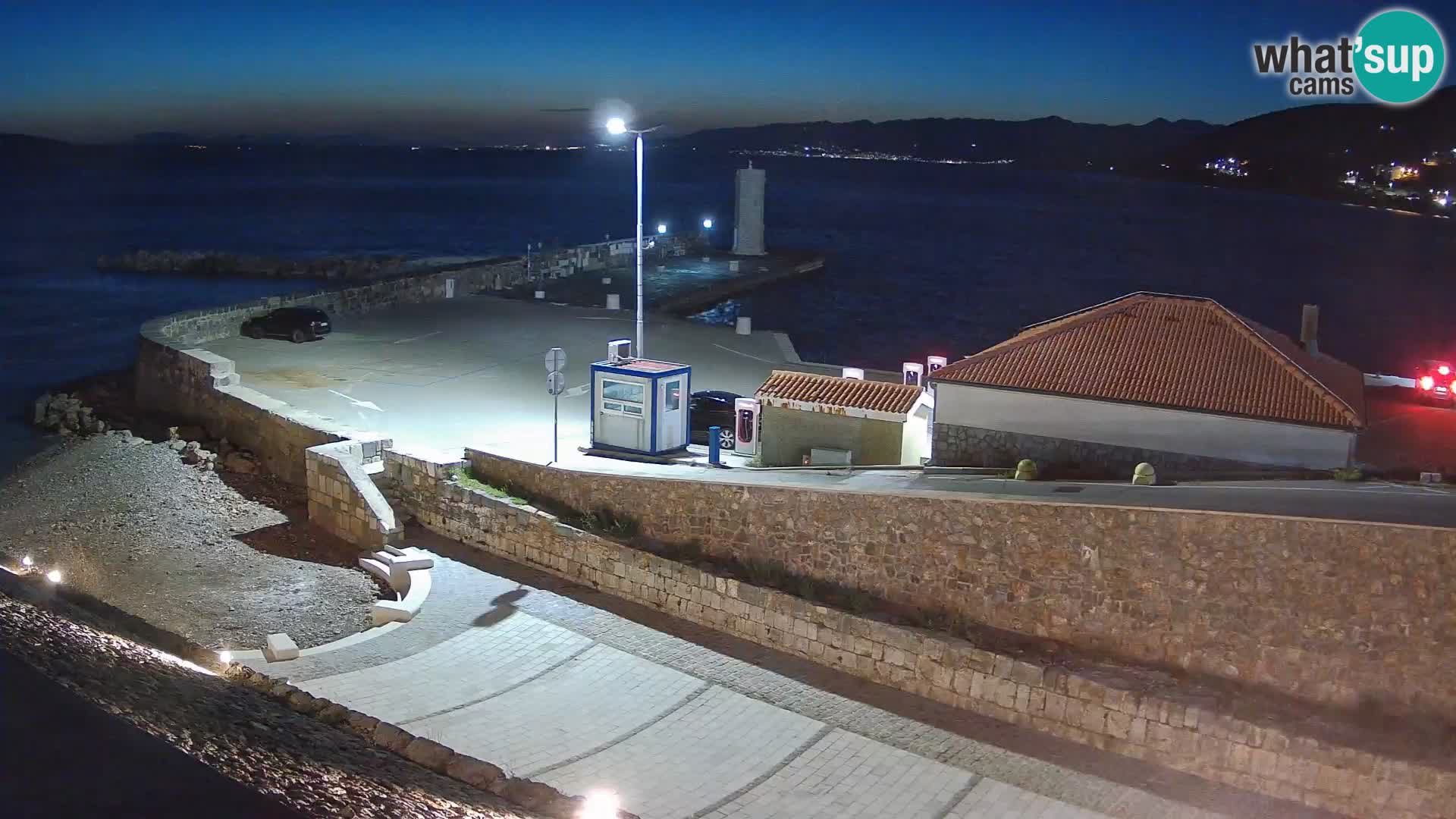 Webcam Porto di Segna – Frangiflutti e Faro in diretta