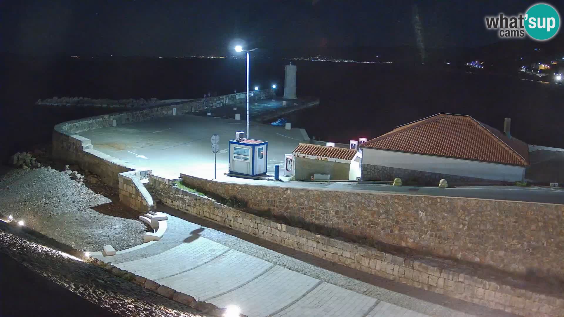 Webcam Porto di Segna – Frangiflutti e Faro in diretta