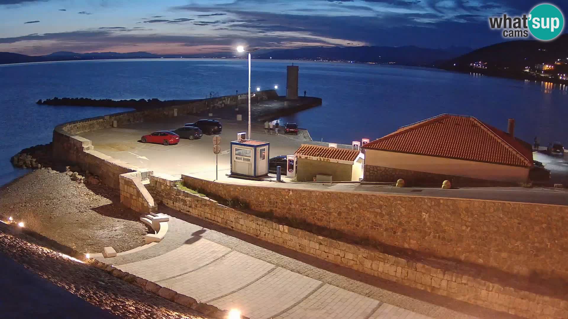 Webcam port de Senj – Vue sur la jetée et le phare
