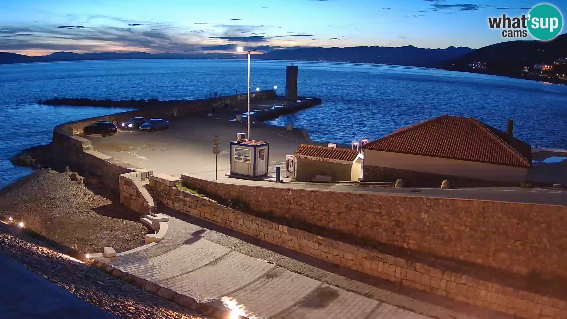 Senj Harbour Webcam – Breakwater & Lighthouse Live View