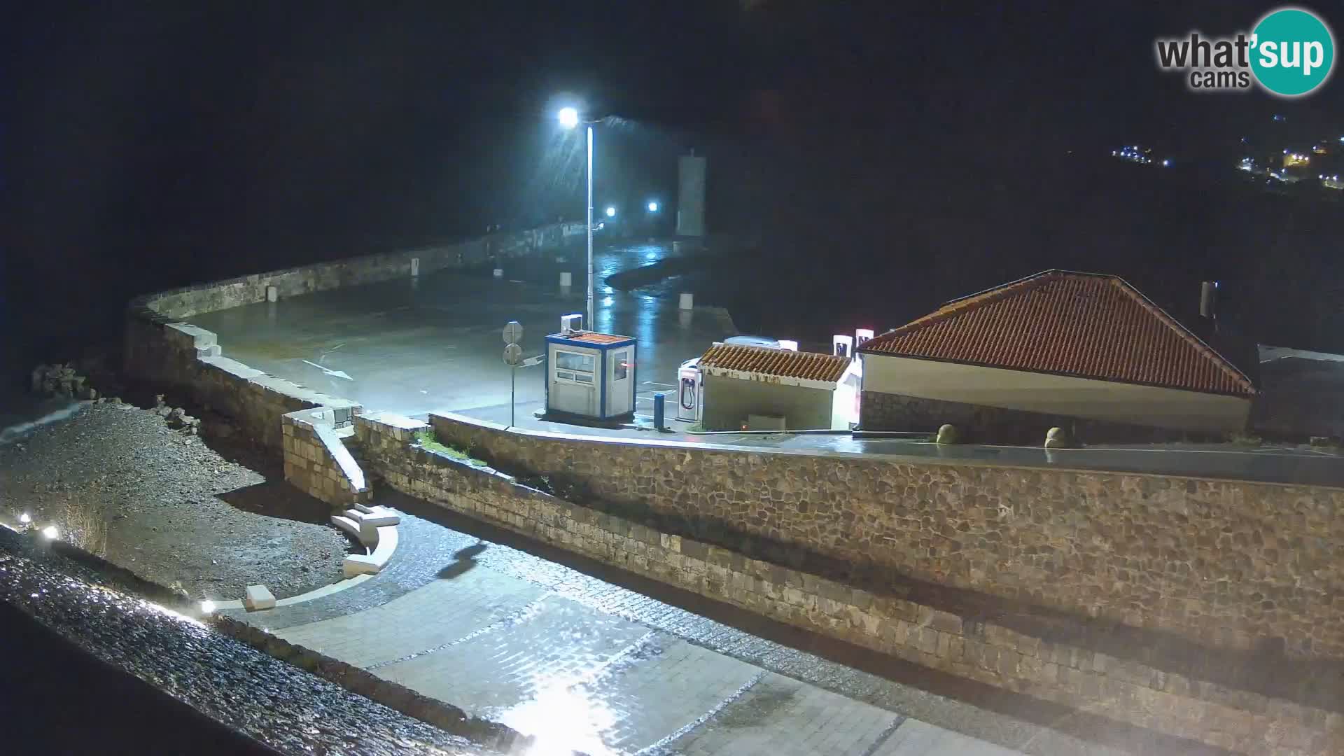 Webcam Porto di Segna – Frangiflutti e Faro in diretta