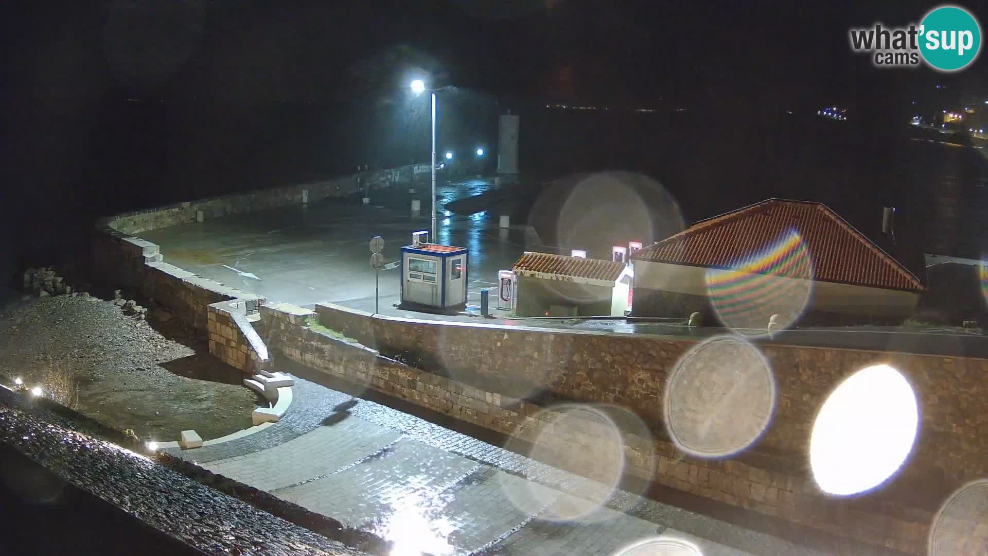 Senj Hafen Webcam – Wellenbrecher & Leuchtturm Liveblick