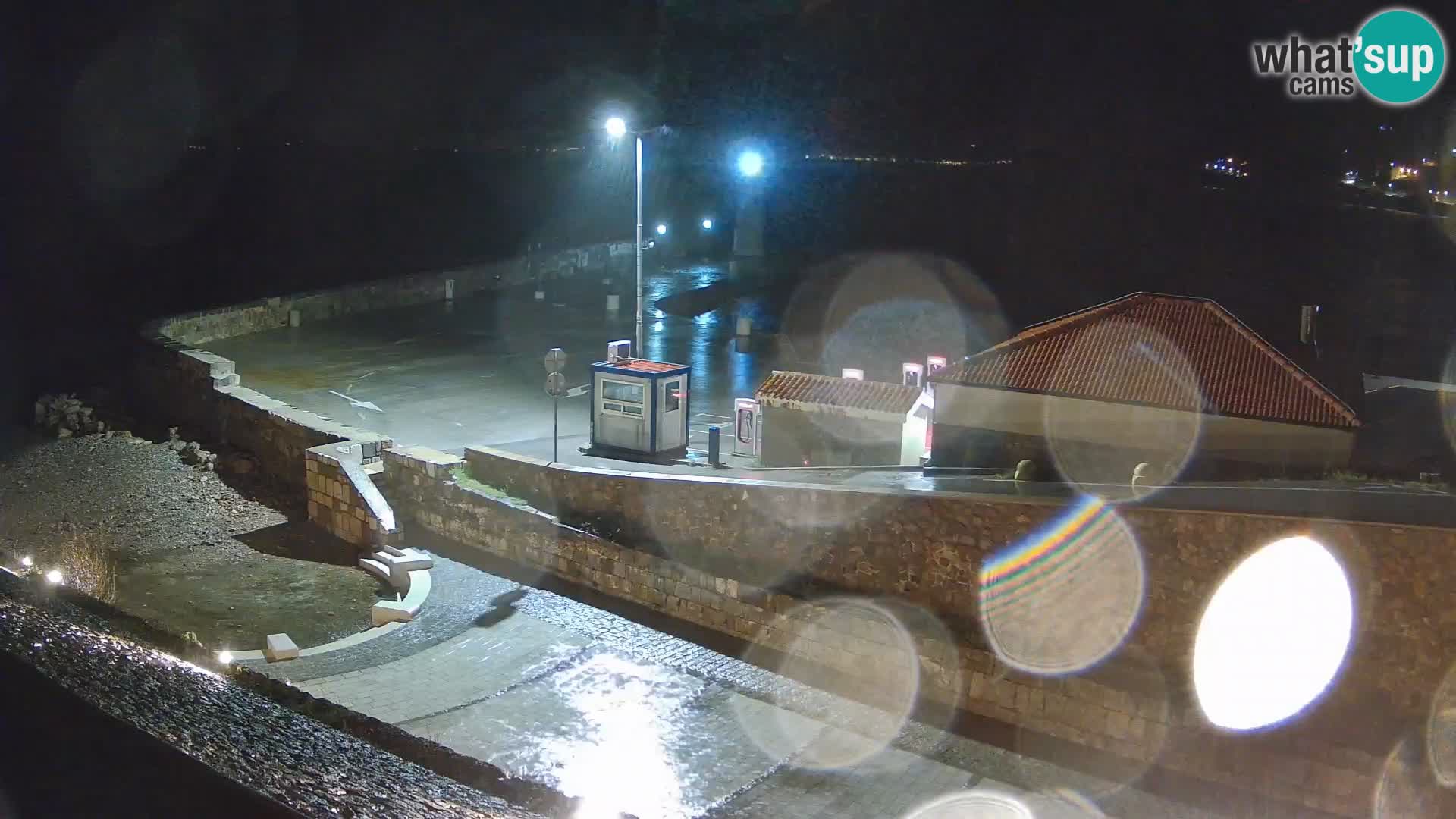 Webcam puerto de Senj – Rompeolas y faro en directo