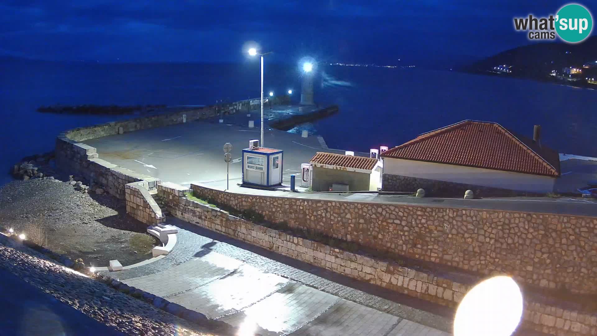 Webcam Porto di Segna – Frangiflutti e Faro in diretta