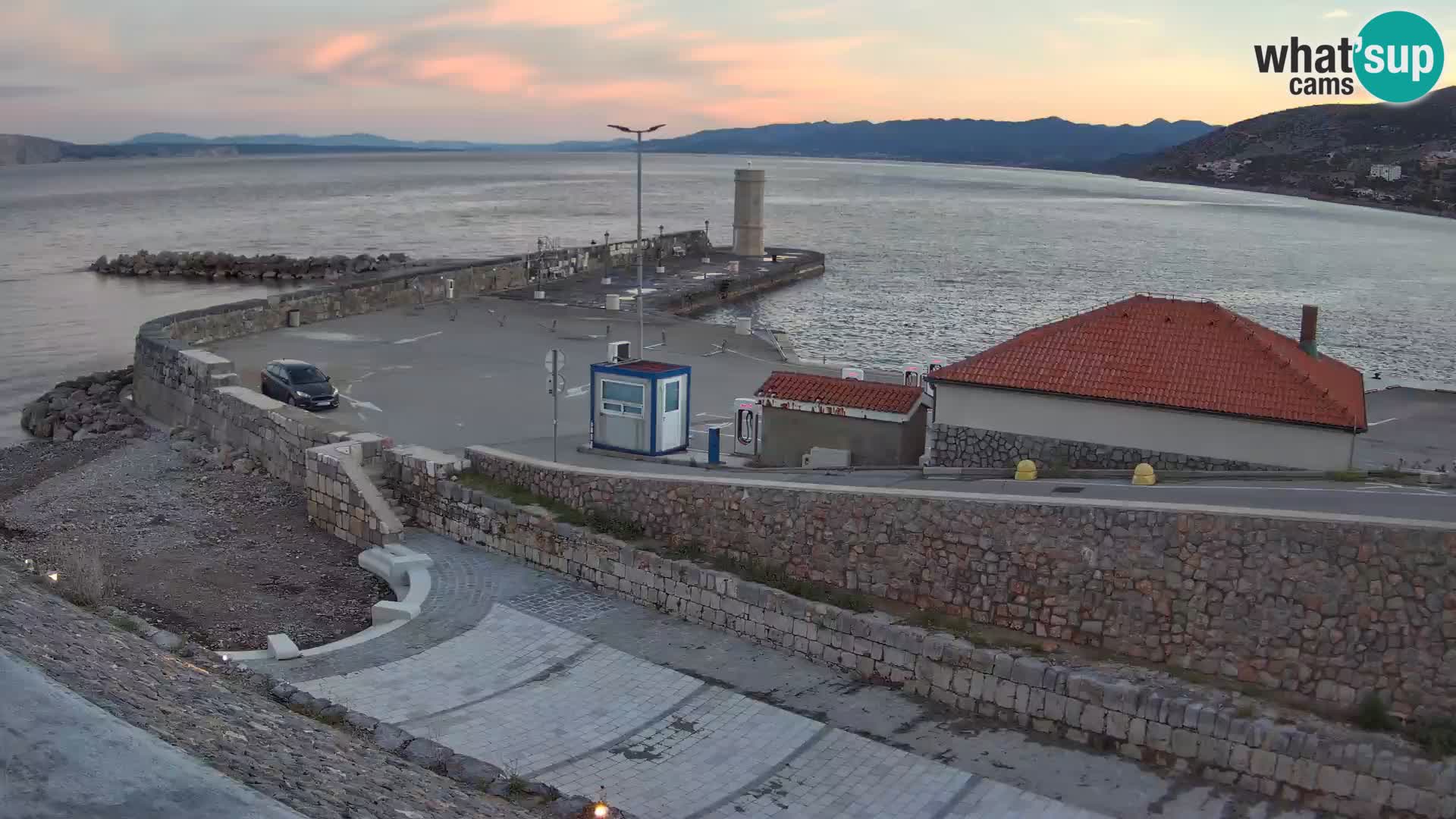 Senj Harbour Webcam – Breakwater & Lighthouse Live View