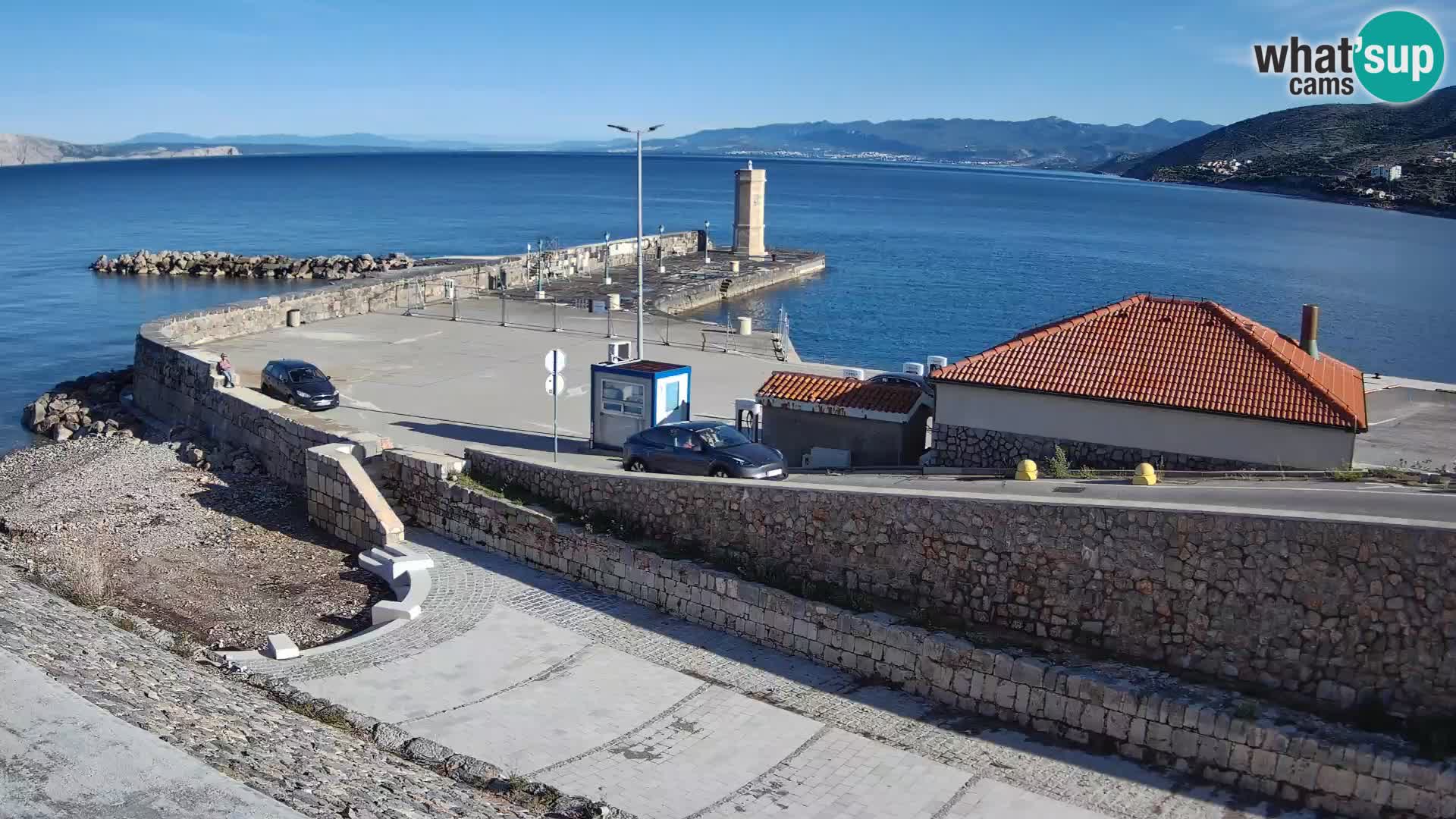 Webcam Porto di Segna – Frangiflutti e Faro in diretta