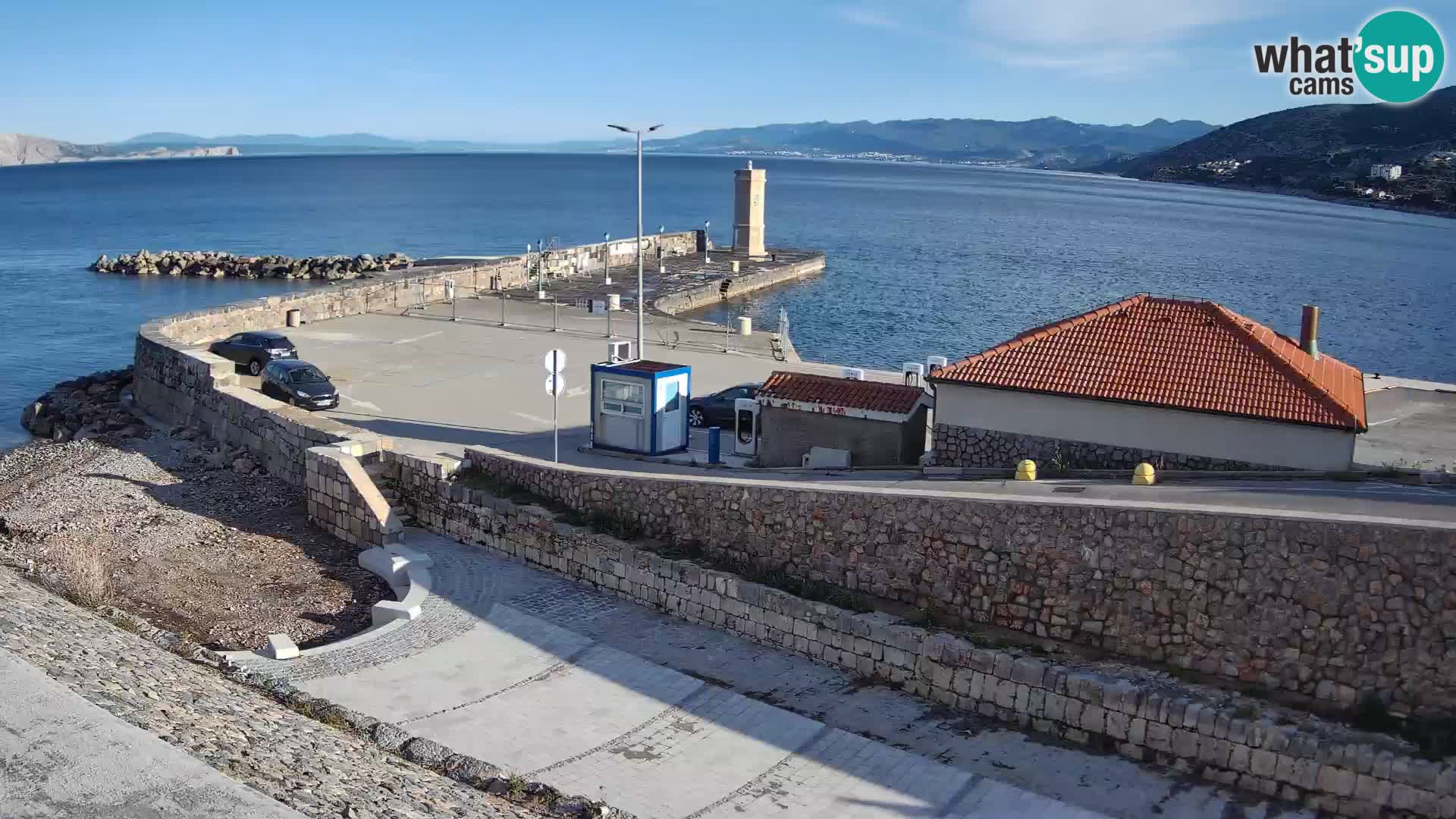 Webcam Porto di Segna – Frangiflutti e Faro in diretta