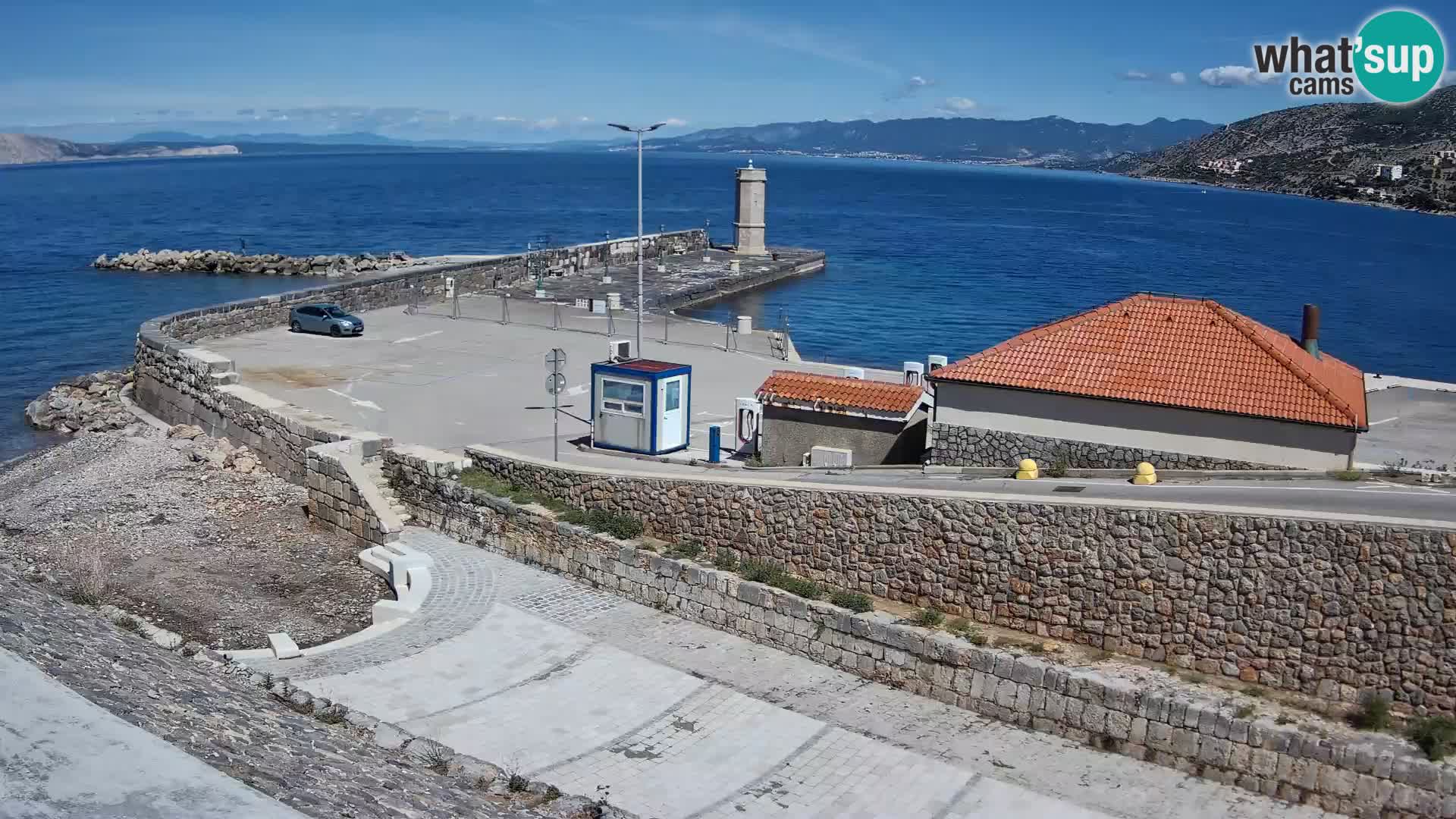 Senj Hafen Webcam – Wellenbrecher & Leuchtturm Liveblick
