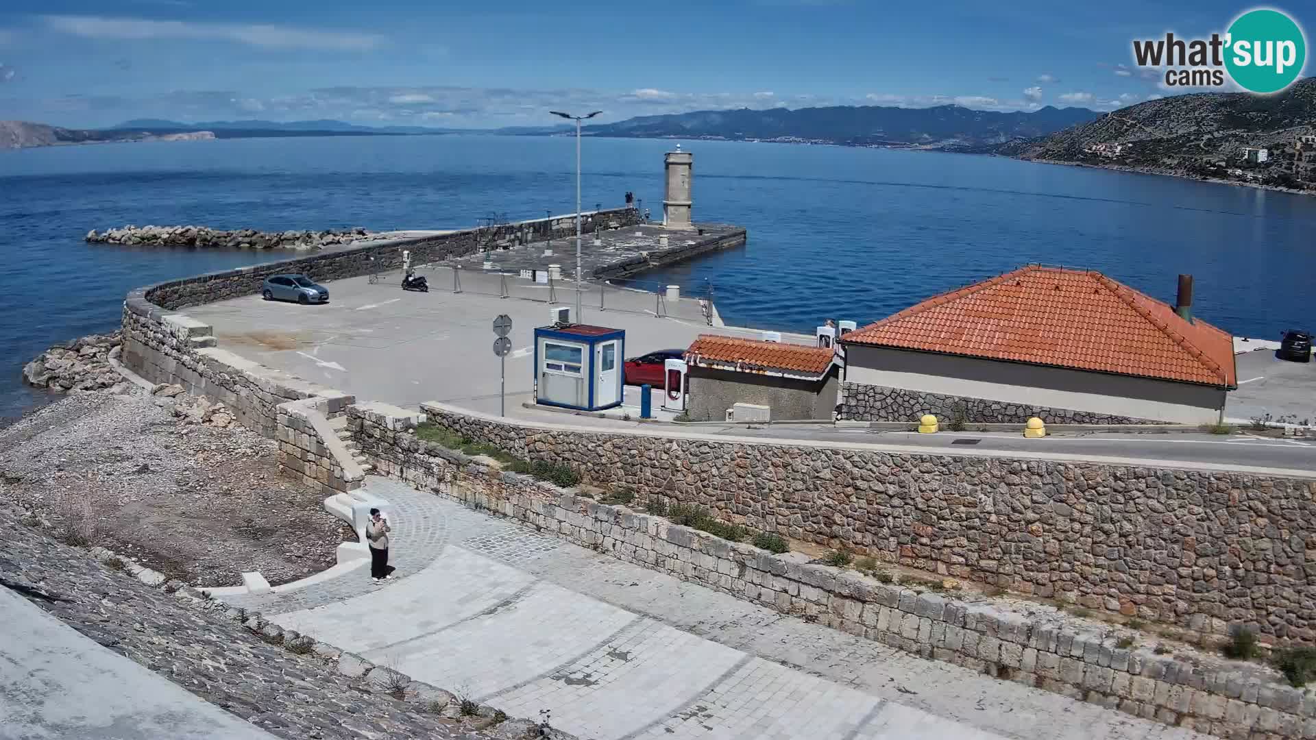 Web kamera Senj luka – Lukobran i svjetionik uživo