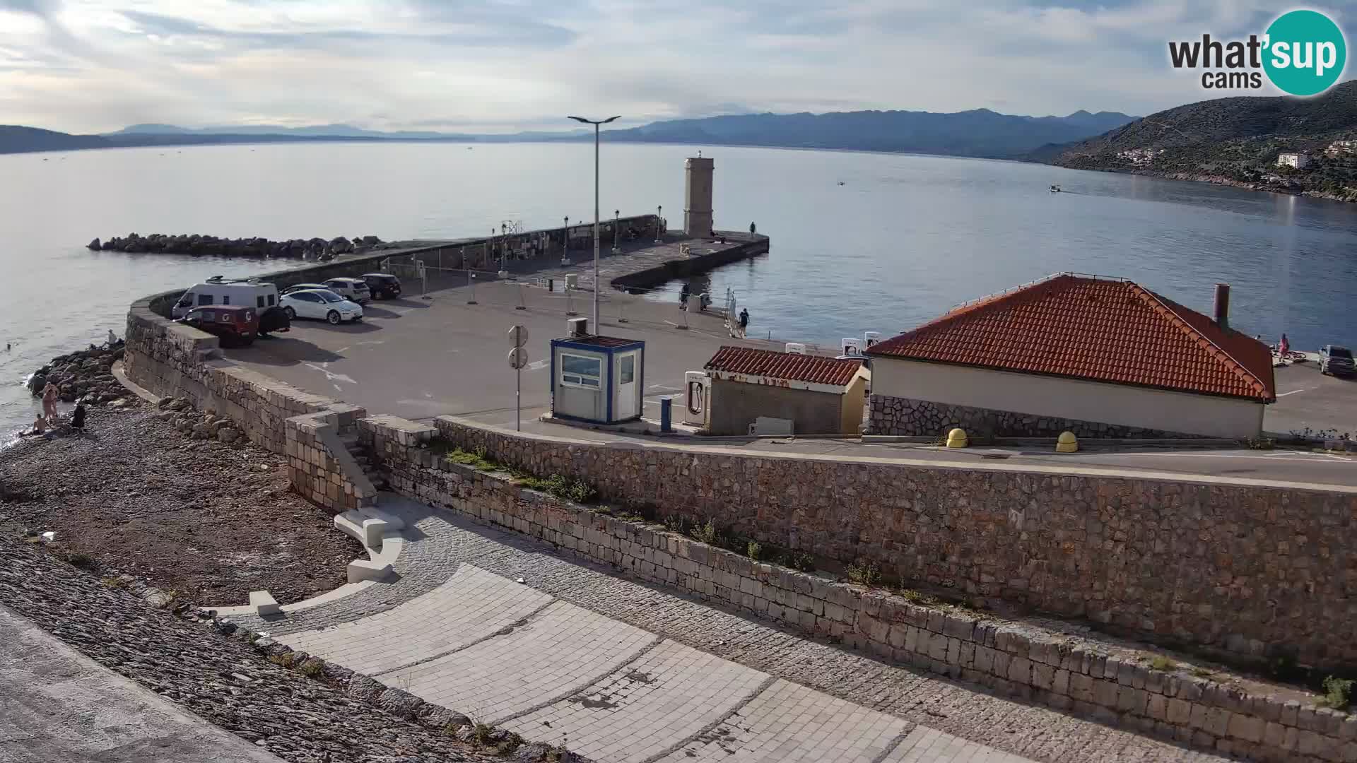 Webcam Porto di Segna – Frangiflutti e Faro in diretta